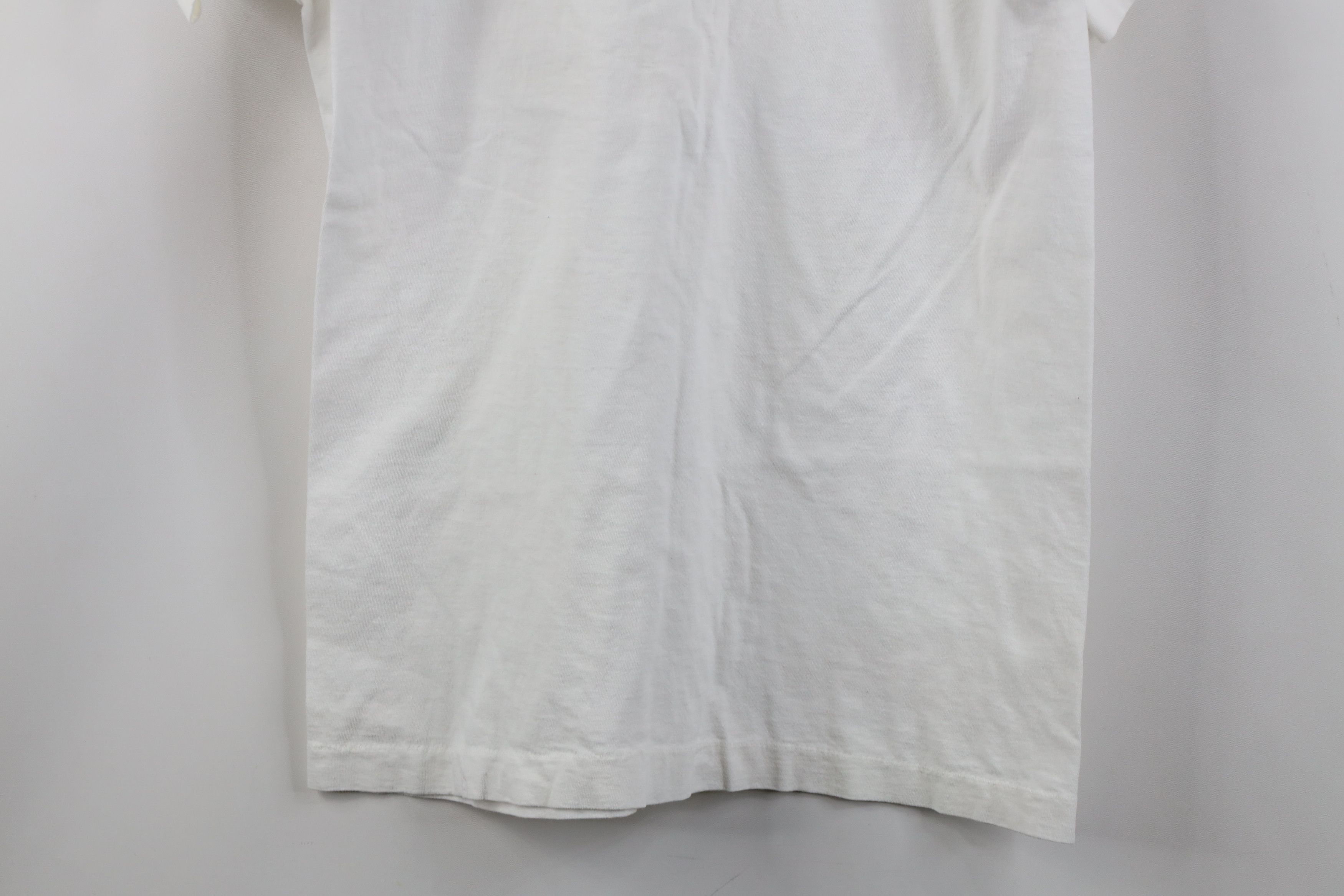 Vintage Vintage 80s 90s Streetwear Cotton V-Neck T-Shirt White USA Size US L / EU 52-54 / 3 - 12 Thumbnail