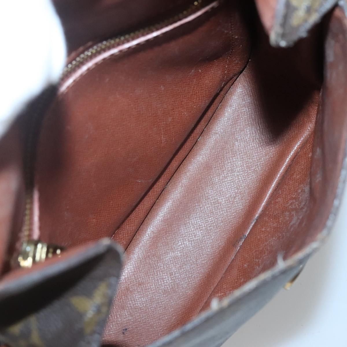 Louis Vuitton LOUIS VUITTON Monogram Saint Cloud MM Shoulder Bag M51243 Size ONE SIZE - 10 Thumbnail