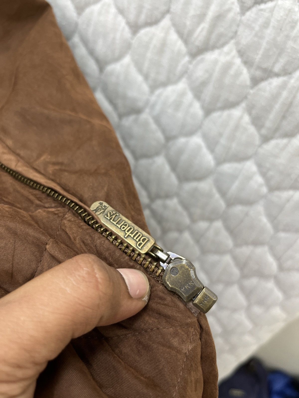 Burberry 🔥🔥🔥STEALS VINTAGE BURBERRYS JACKET Size M / US 6-8 / IT 42-44 - 17 Thumbnail