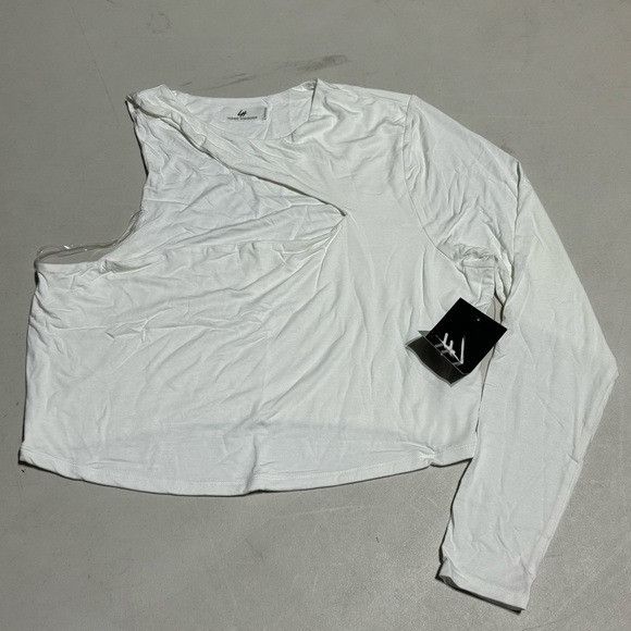 Designer NWT NAKED WARDROBE WHITE WOMEN’S TOP SZ 3X Size 3XL / US 20-22 - 1 Thumbnail