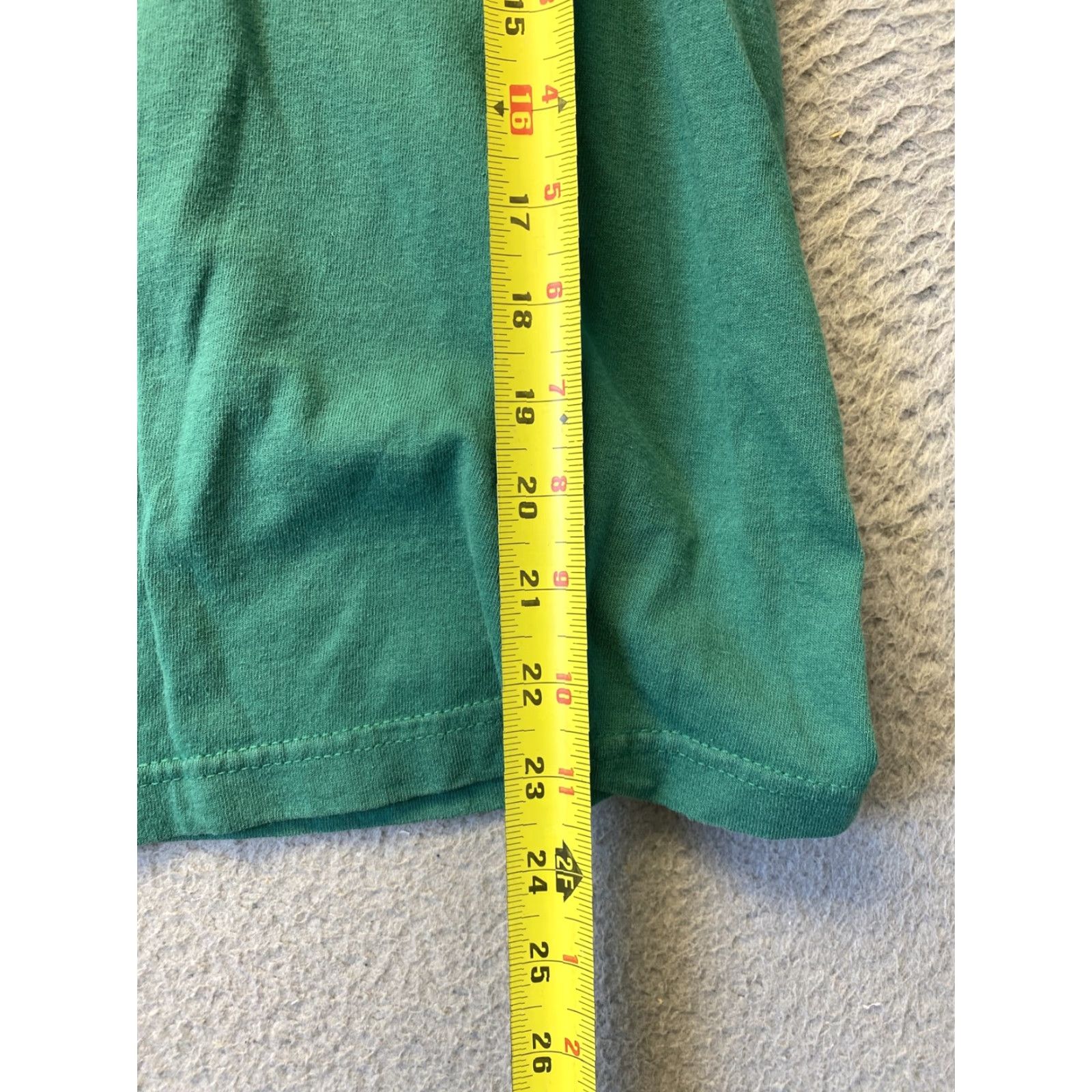 Adidas Adidas Shirt Men’s Green Short Sleeve Size Large 54-48 Crew Neck Cotton Knit Vintage? No 90s? (adjusted) Size US L / EU 52-54 / 3 - 6 Thumbnail