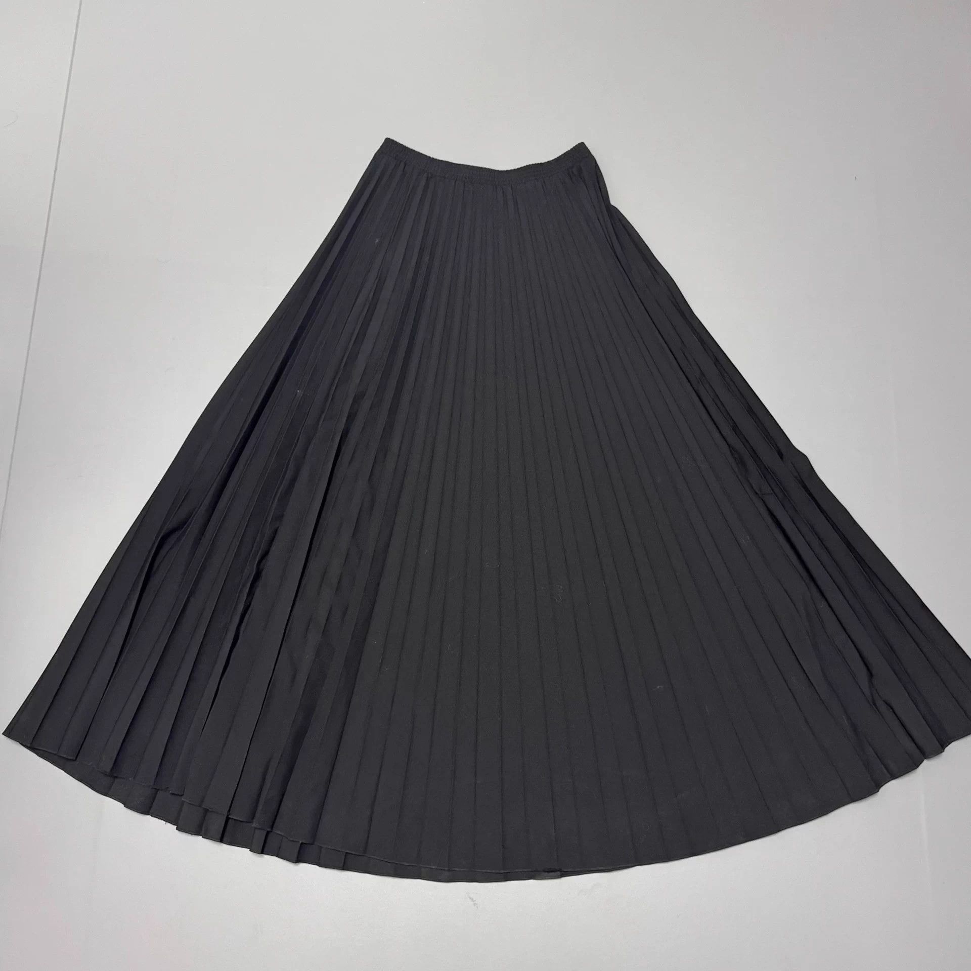 Vetements Vetements 21' Pleated Maxi Skirt M 9.9/10 Worn 2x Size M / US 6-8 / IT 42-44 - 9 Thumbnail