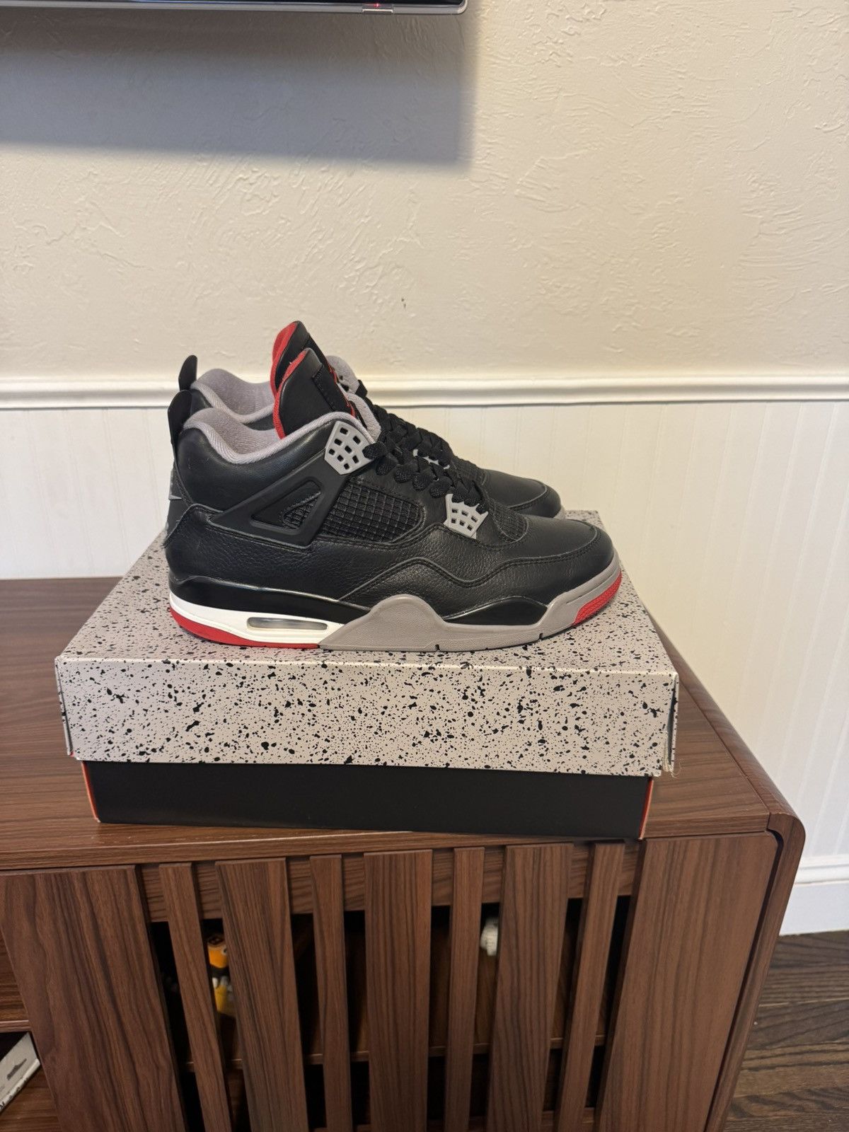Jordan Brand Jordan 4 Bred Reimagined Size US 10 / EU 43 - 2 Thumbnail