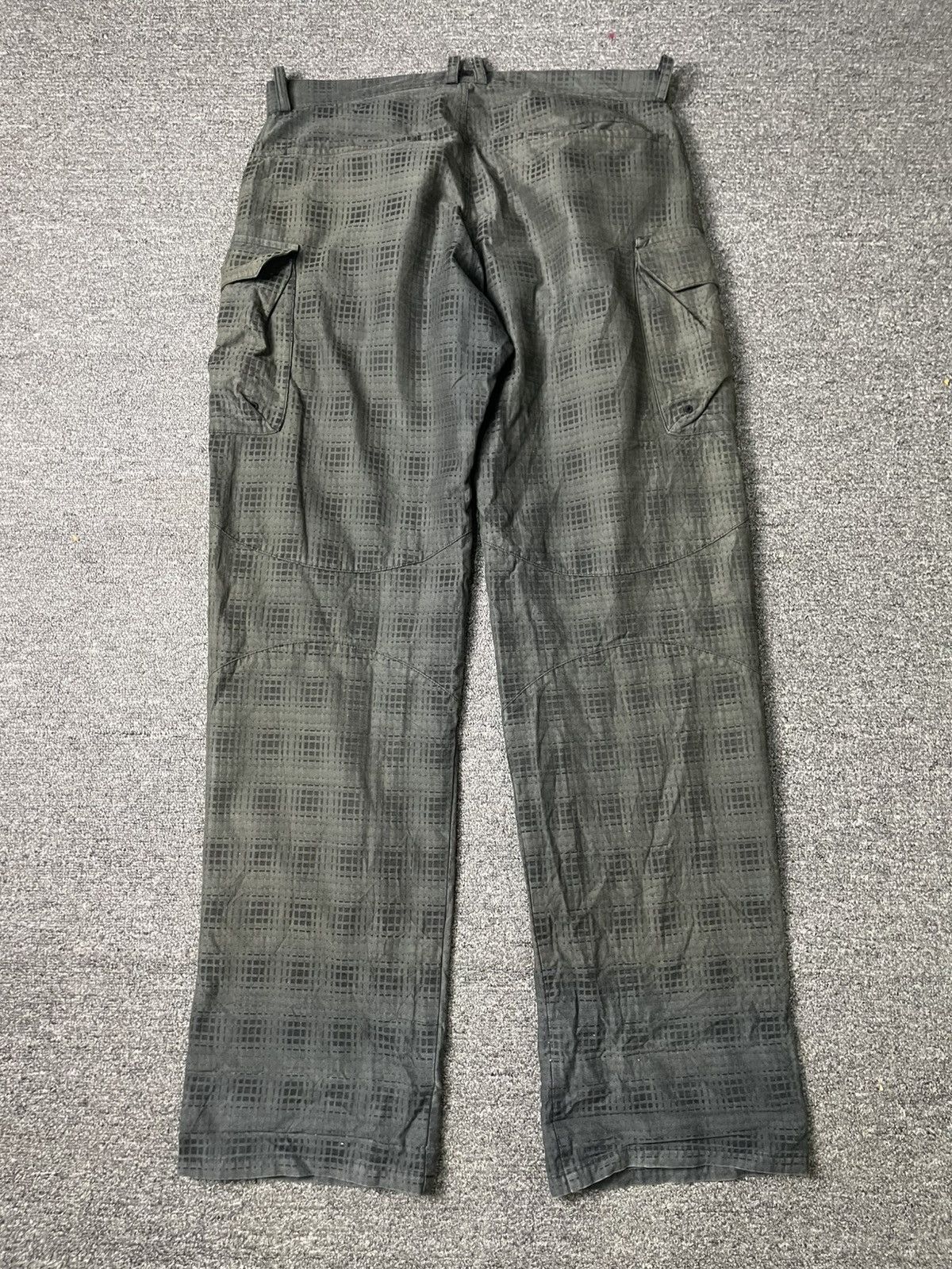 Japanese Brand × Vintage CLOVER Brand Poly-Cotton Cargo Pants (101) Size US 35 - 9 Thumbnail