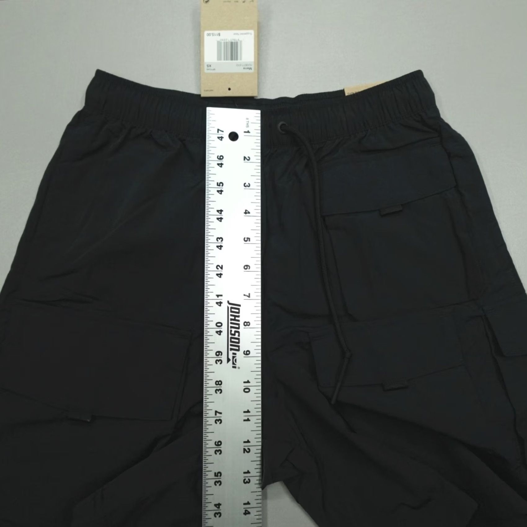 Nike Nike Tech Woven Cargo Shorts Men's XS Black Nike Tech Woven Cargo Shorts XS Men Black Size US 27 - 5 Thumbnail