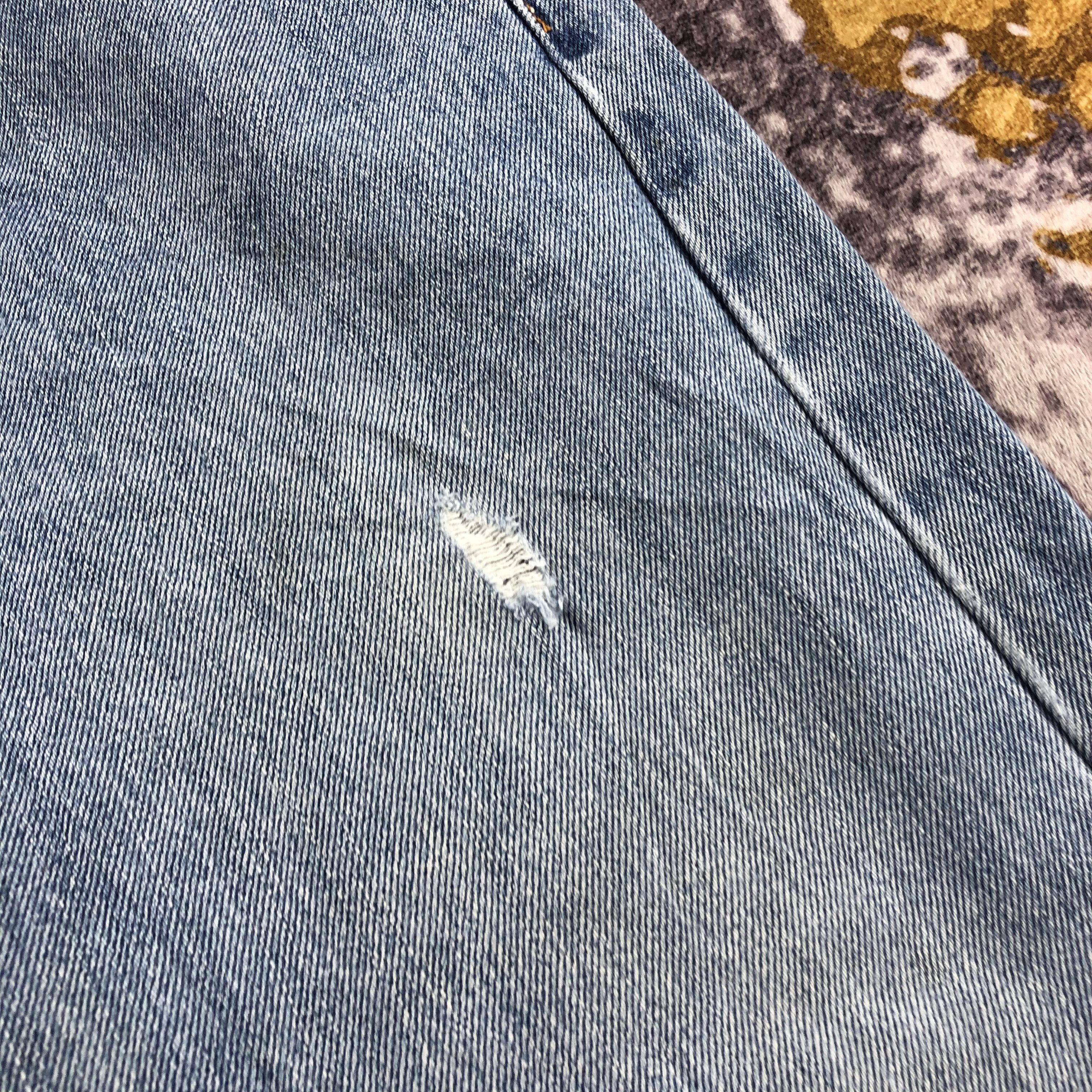 Levi's × Vintage Vintage Blue Wash Levis 505 Jeans-JM3144 Size US 31 - 10 Thumbnail