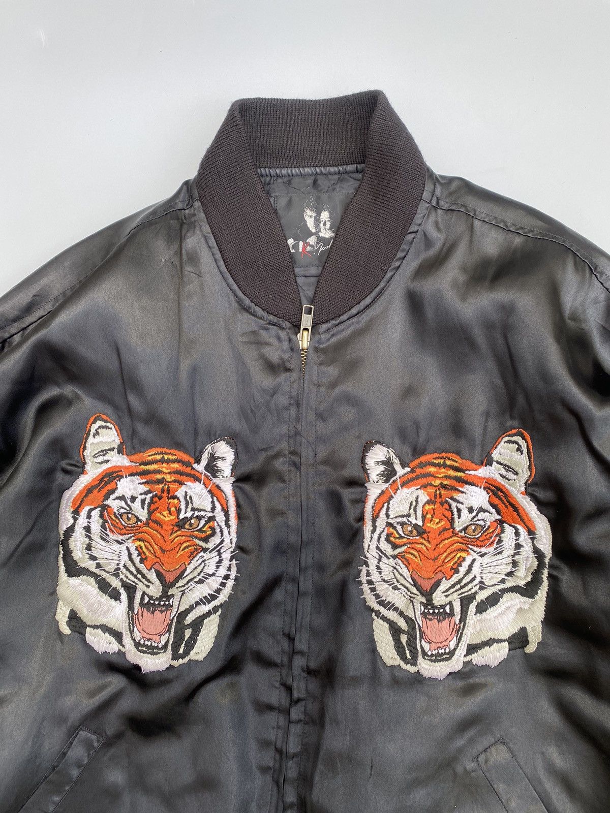 Japanese Brand 1980s Archive K. Yoshihiro Sukajan Jacket- “ Tiger” Size US L / EU 52-54 / 3 - 5 Thumbnail