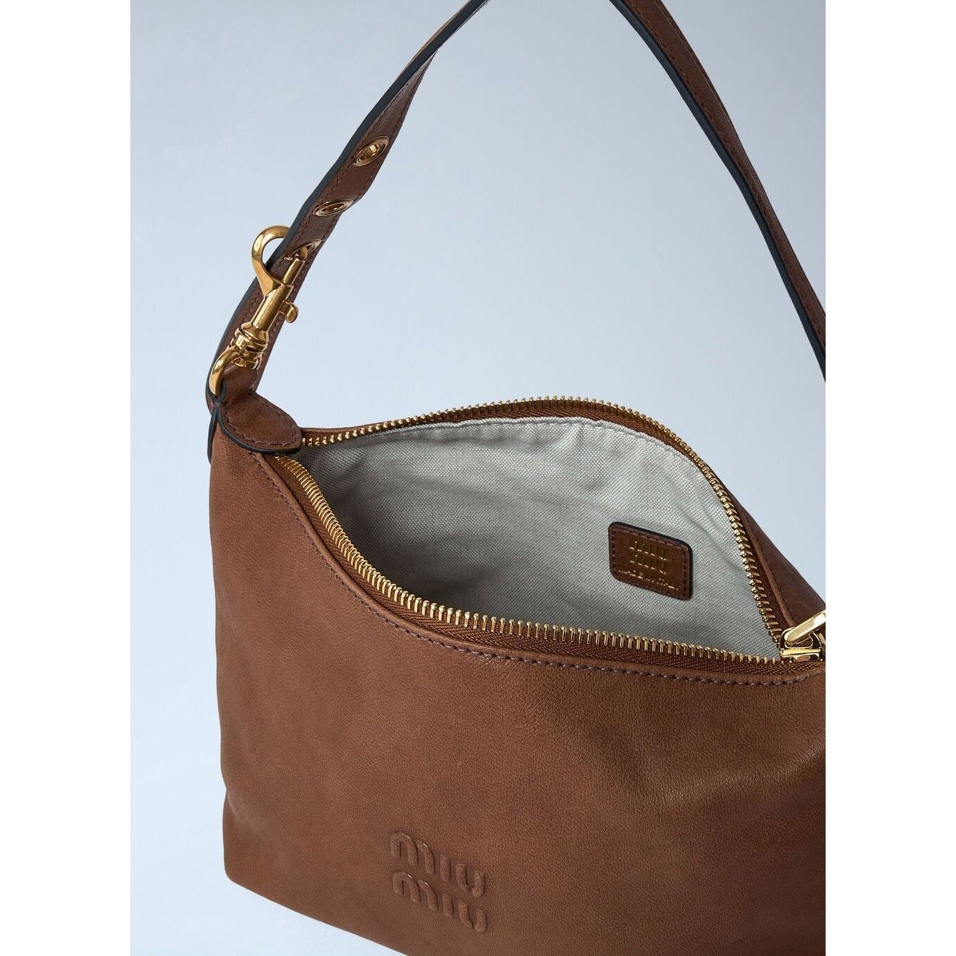 Miu Miu MIU MIU Oak Leather Pouch New & Authentic Size ONE SIZE - 2 Thumbnail