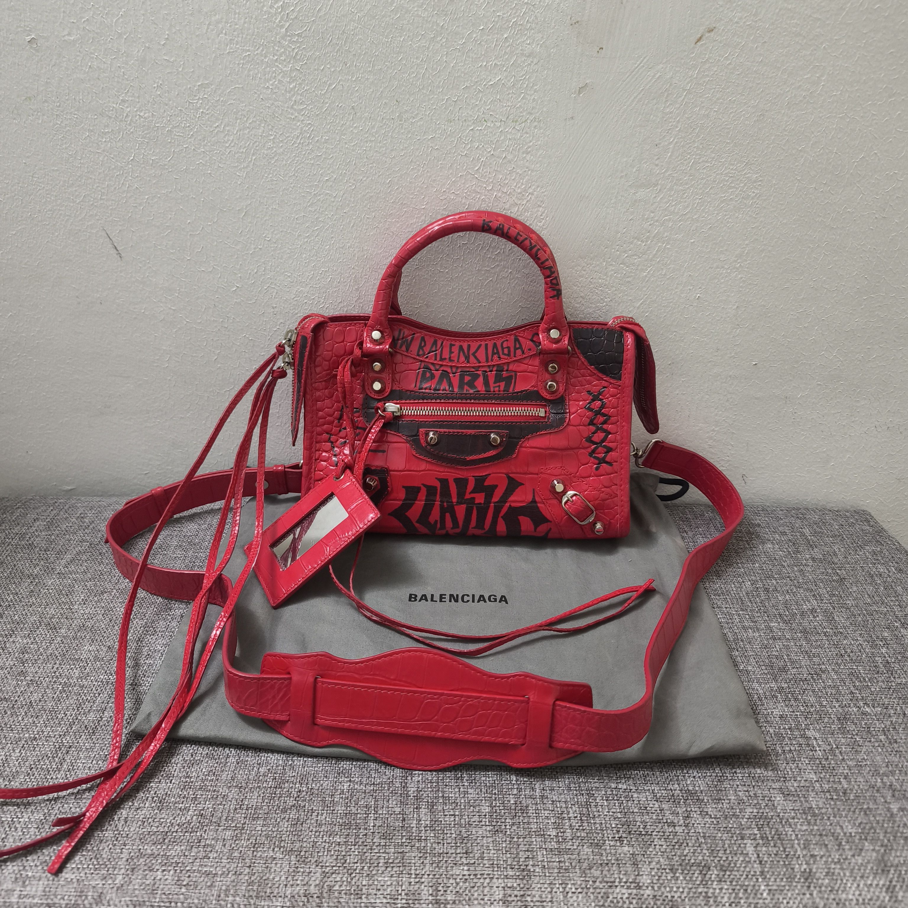 Balenciaga Balenciaga Calfskin Crocodile Embossed Graffiti Mini City Size ONE SIZE - 1 Thumbnail