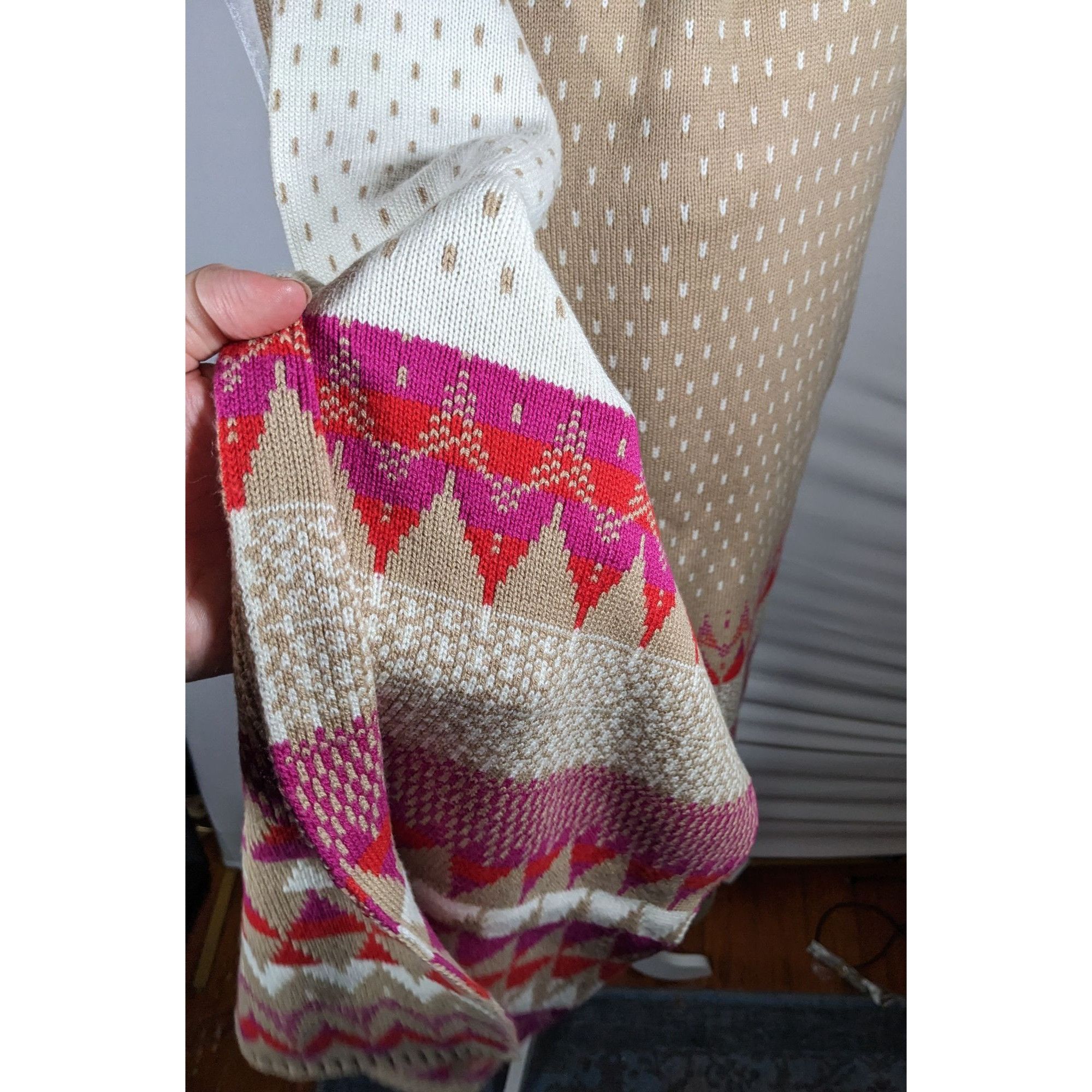 Other Classic Fair Isle Tan And Pink Heavy Winter Scarf Size ONE SIZE - 4 Thumbnail