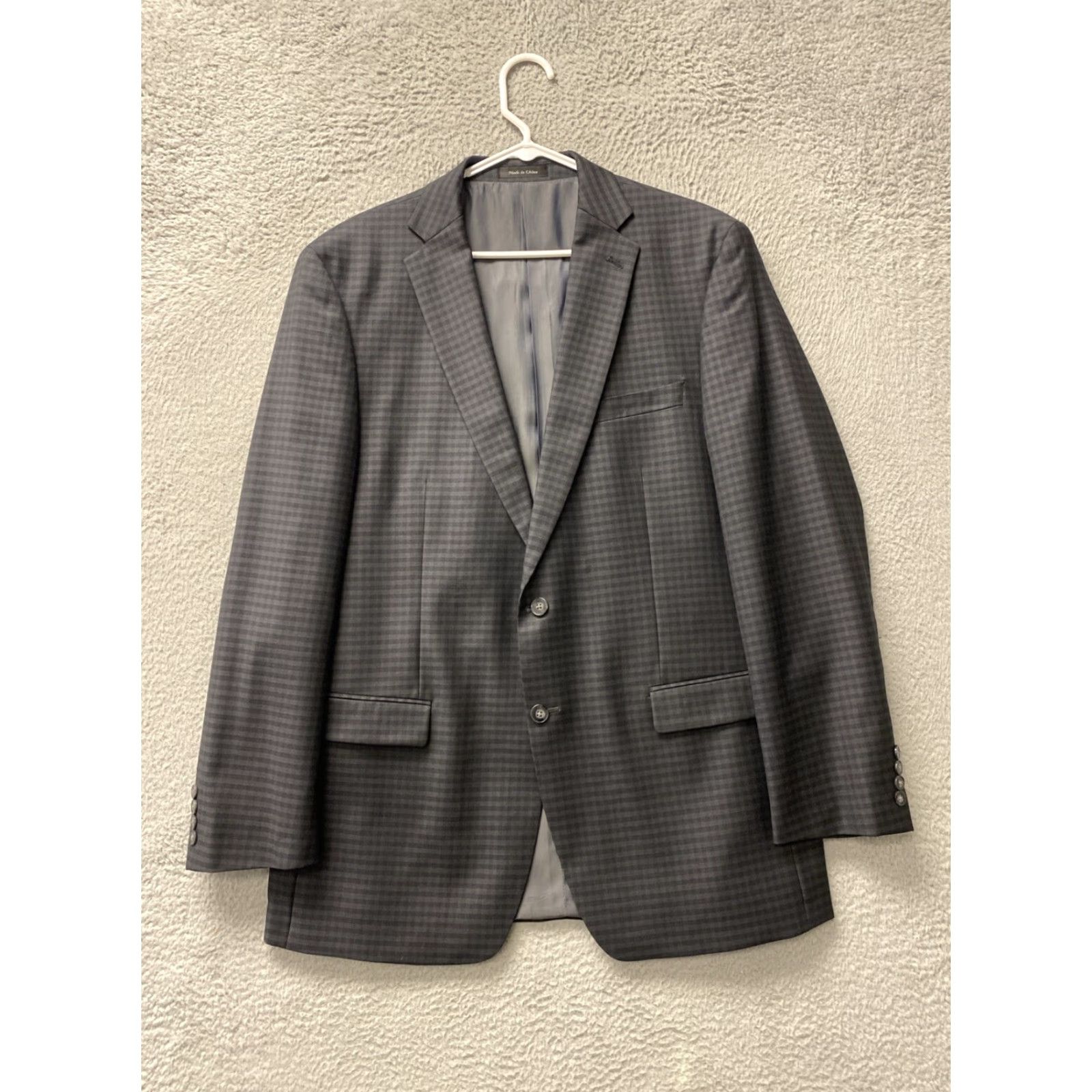 Calvin Klein Calvin Klein Men’s Gray Suit Jacket Blazer Sport Coat 44L Check Wool Blend Long Two-Button Notch Single-Breasted Regular Mens Size 44R - 2 Thumbnail