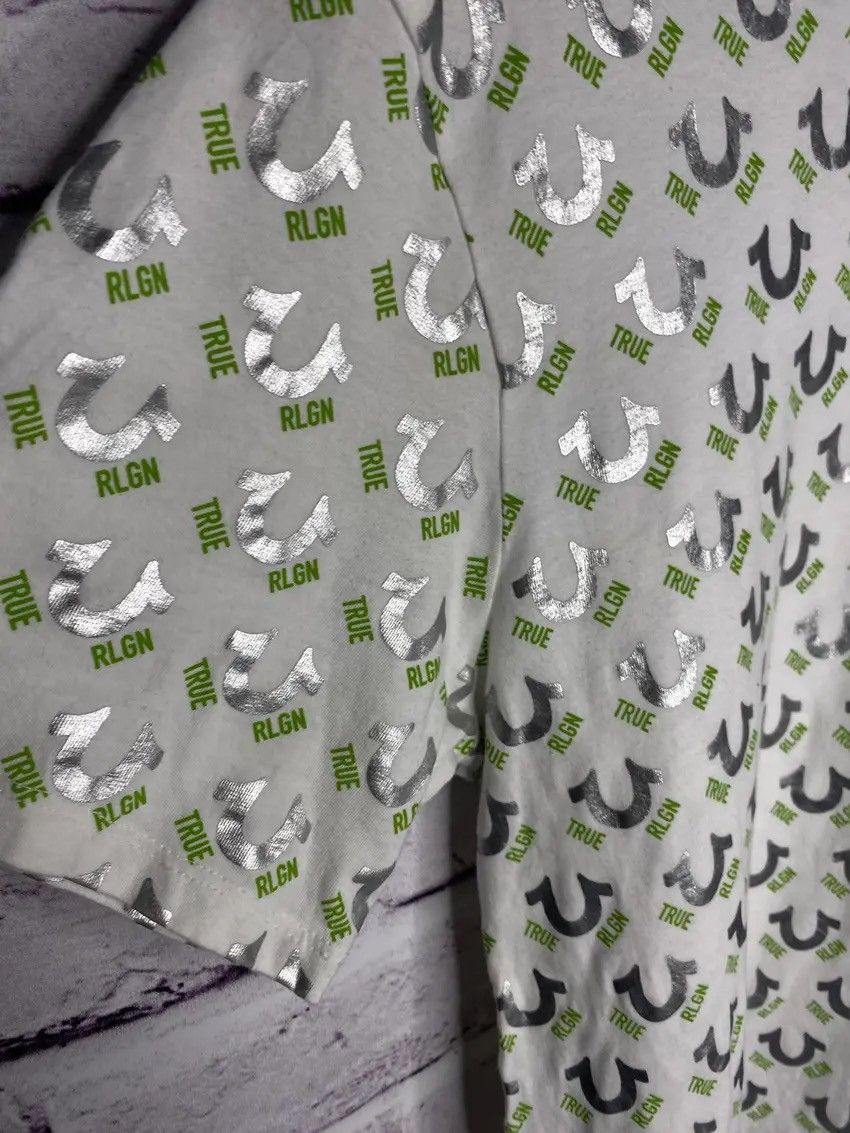 True Religion 🐛Men's T-shirt white monogram TRUE RELIGION made in USA 🐛 Size US M / EU 48-50 / 2 - 6 Thumbnail