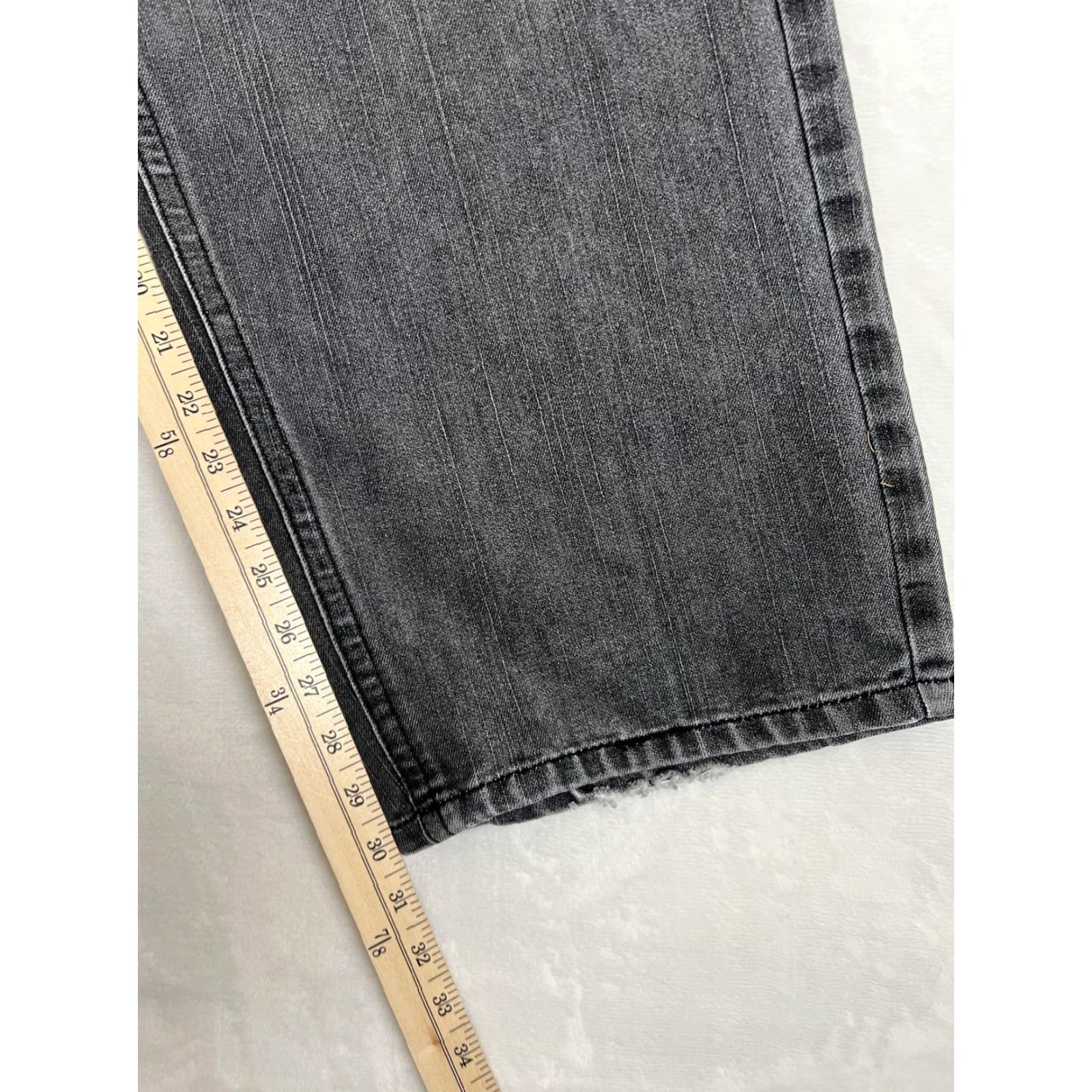 Enyce VINTAGE Enyce Jeans Mens 42 Baggy Black Charcoal Denim Hip Hop Sean Combs 90s Y2K Straight Jeans Mens 42 Baggy Size US 42 / EU 58 - 4 Thumbnail