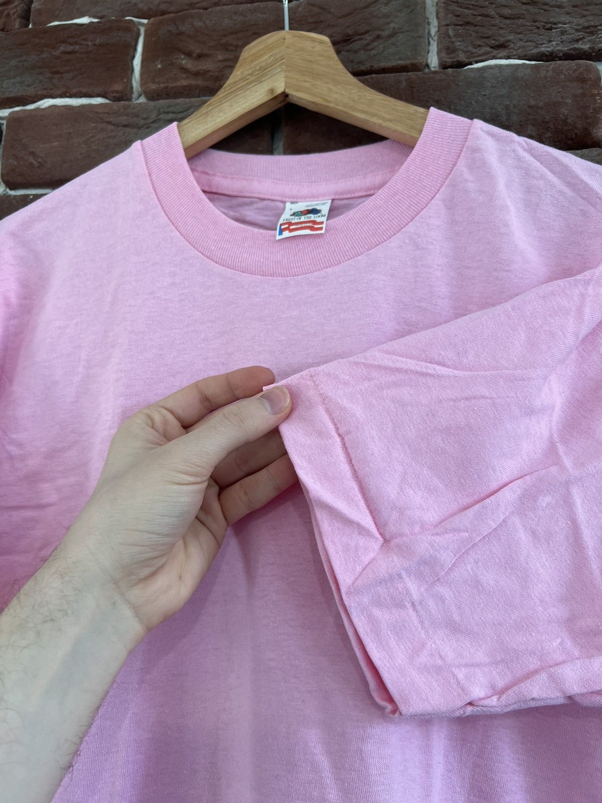 Vintage Rare 90s Vintage Ash Pink Fruit Of The Loom Blank Tshirt Size US L / EU 52-54 / 3 - 2 Thumbnail
