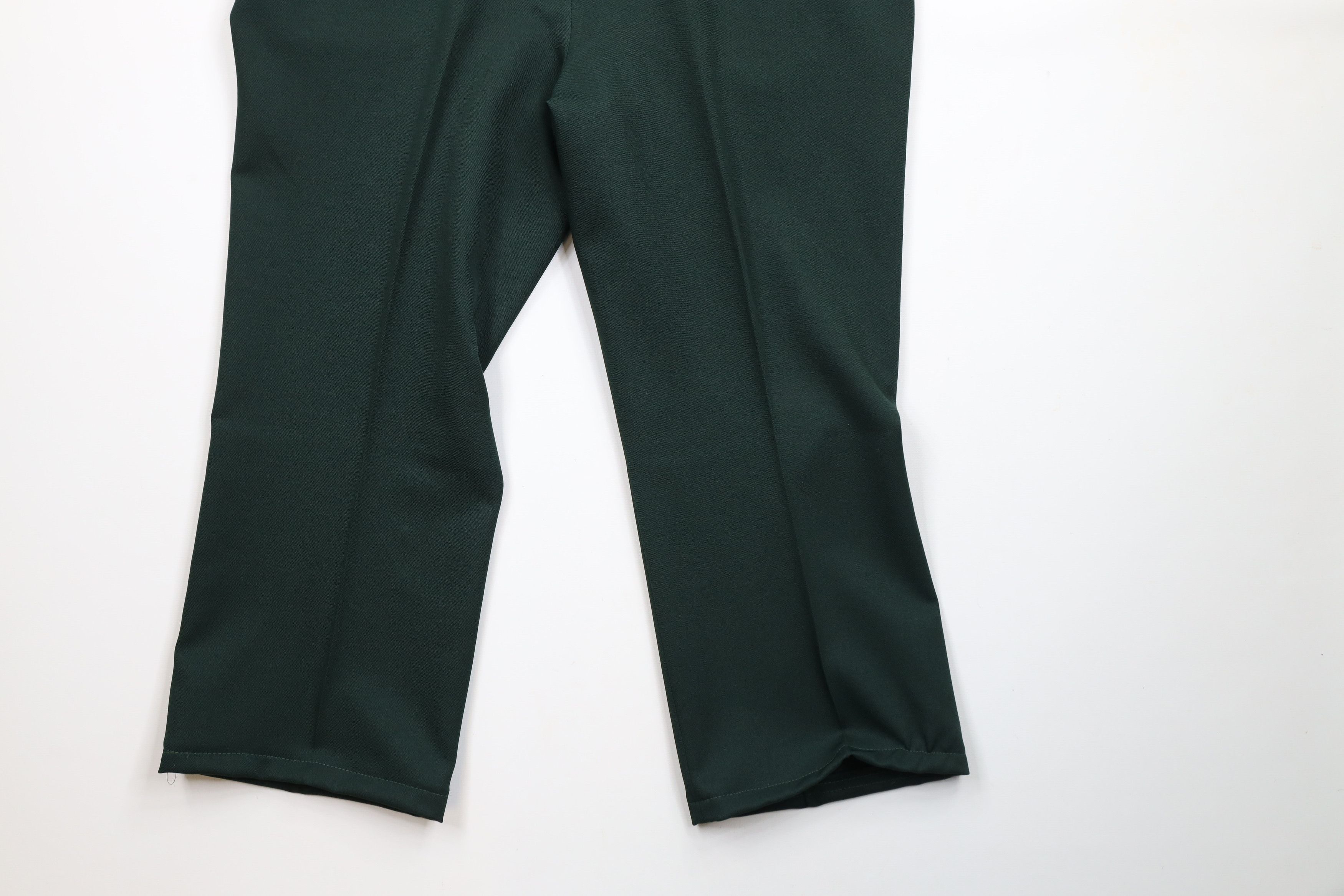 Vintage Vintage 70s Streetwear Bell Bottoms Chino Pants Green USA Size US 40 / EU 56 - 12 Thumbnail