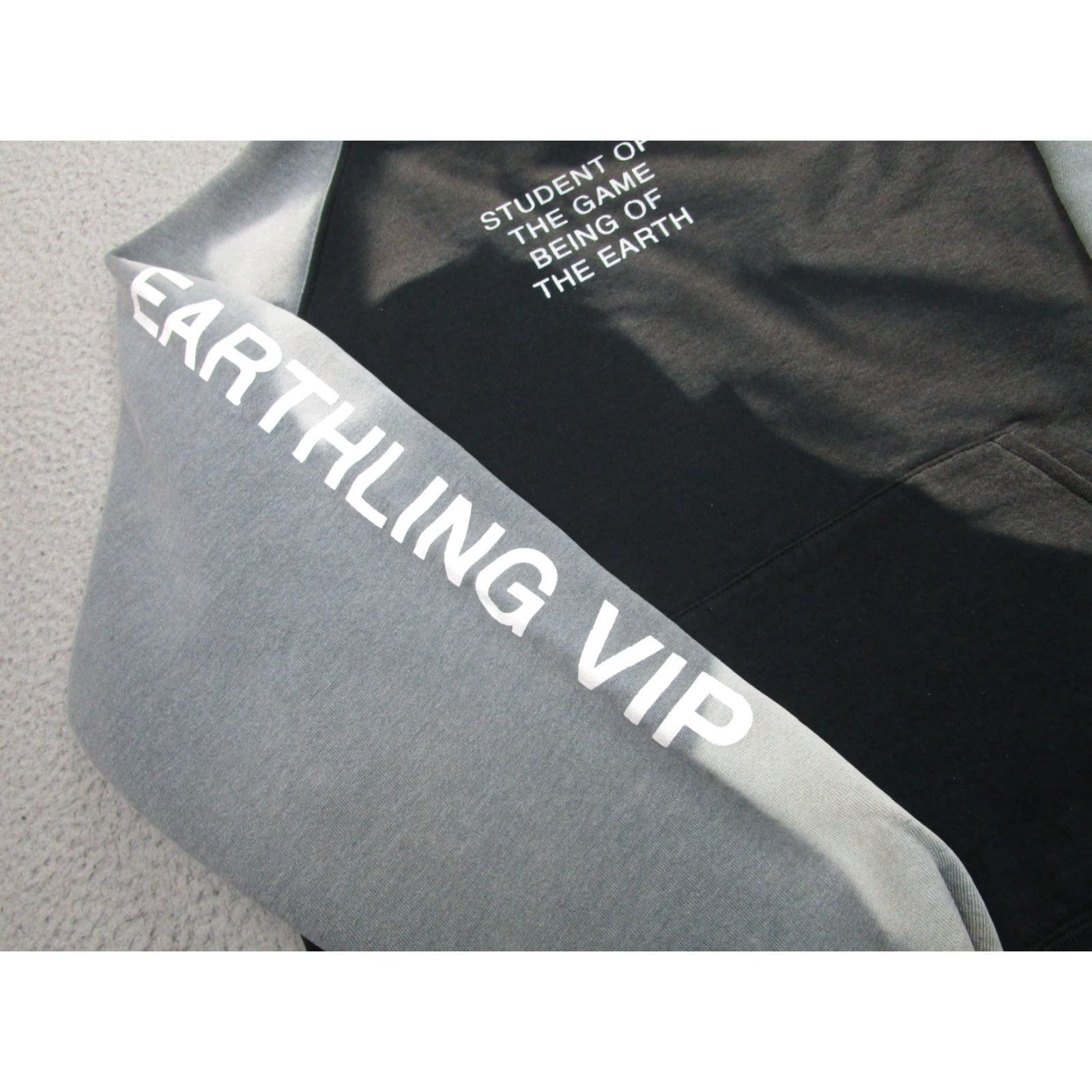 Vintage VINTAGE Earthling VIP Hoodie Mens XL Black Student Of The Game Graphic Pullover Earth Size US XL / EU 56 / 4 - 7 Thumbnail