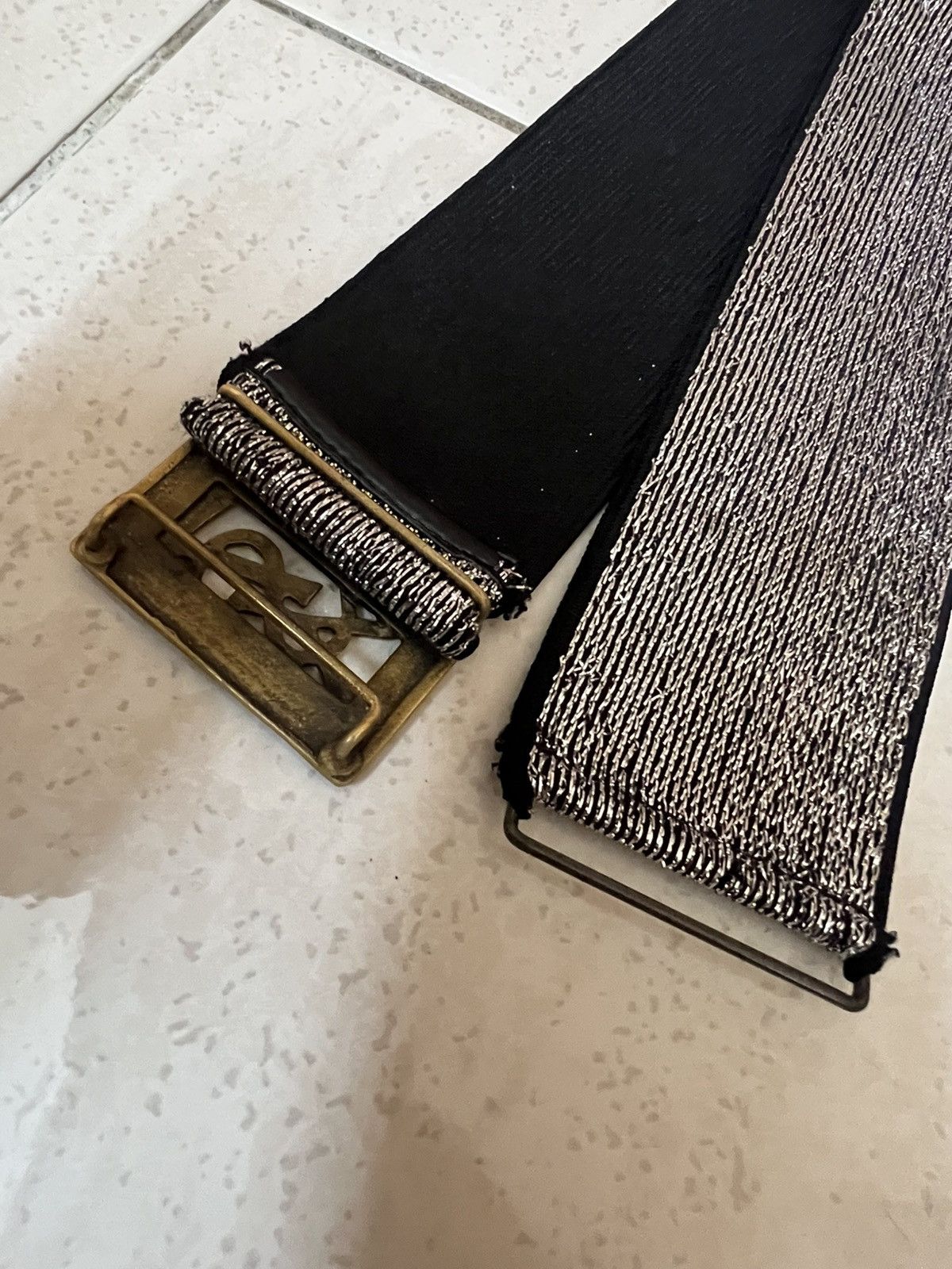 Yves Saint Laurent Yves saint laurent leather belt bundle sale Size ONE SIZE - 17 Thumbnail