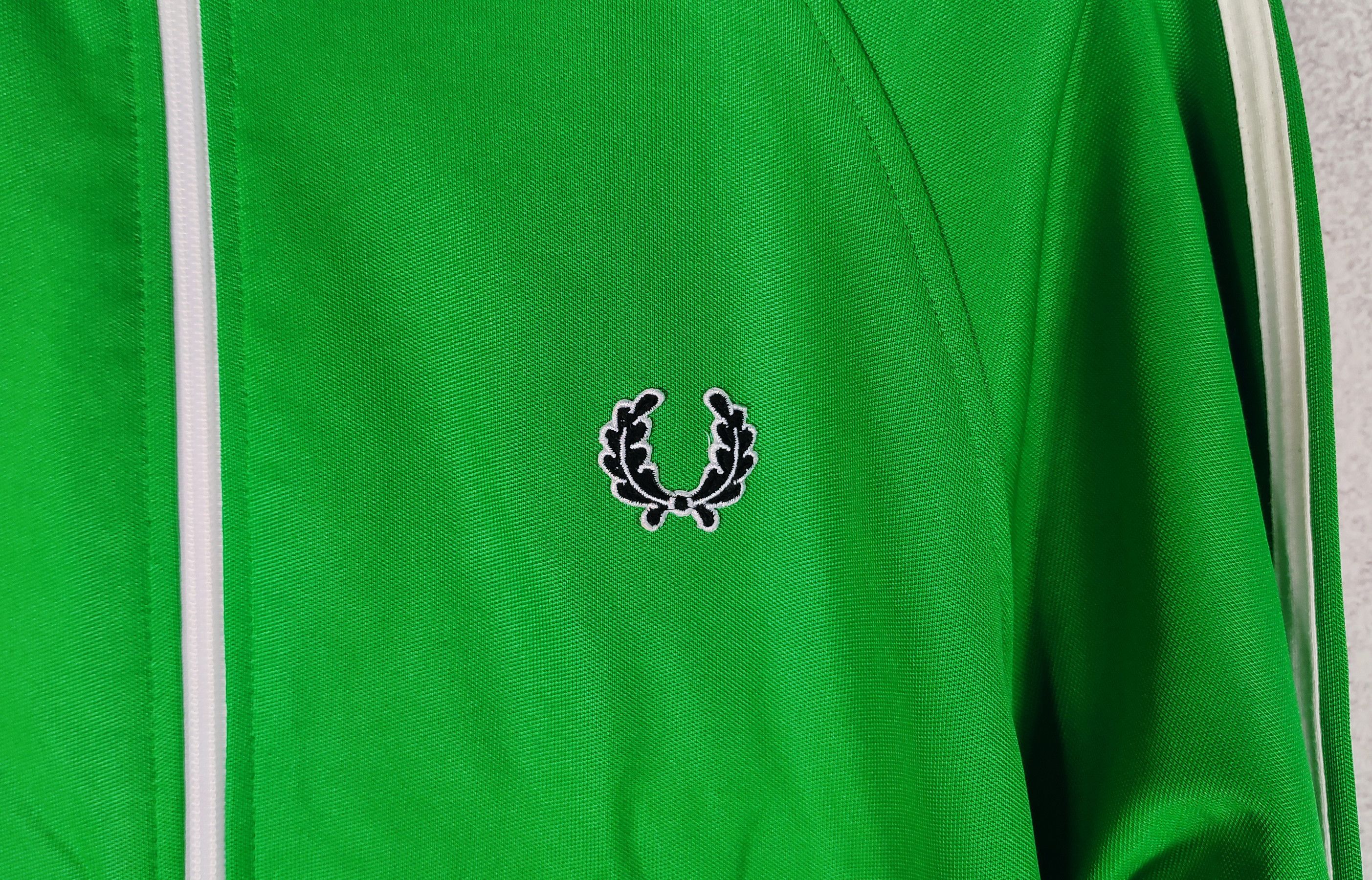 Fred Perry × Vintage Vintage Fred Perry Zip Track Jackets y2k Stripes on sleeves Size US S / EU 44-46 / 1 - 3 Thumbnail