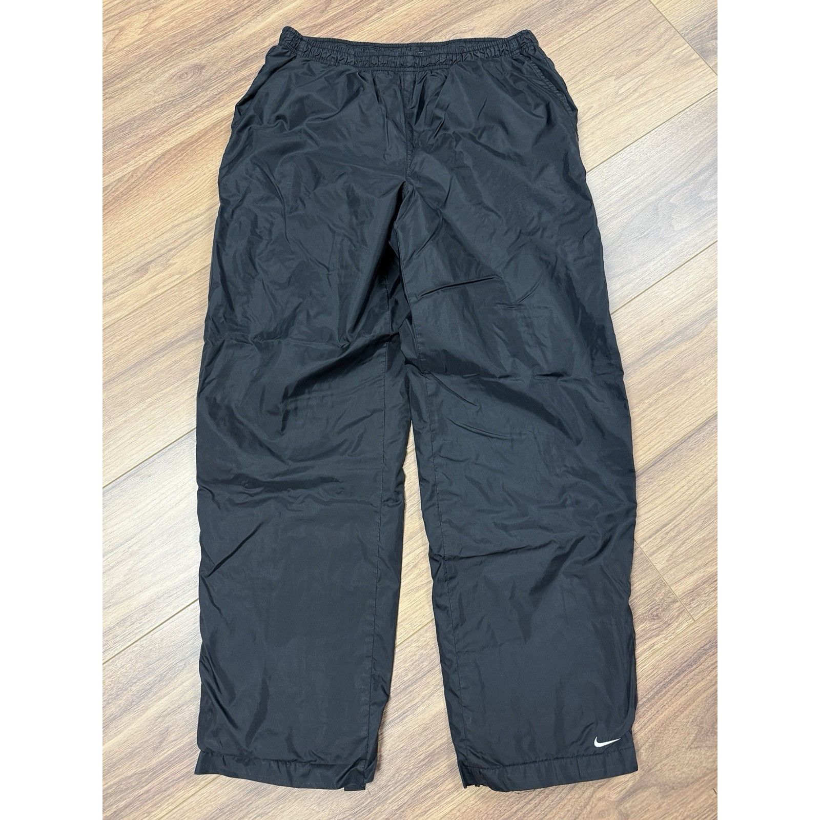 Nike Vintage Nike Windbreaker Track Pants Men’s XL Lined Activewe Size US 34 / EU 50 - 1 Thumbnail