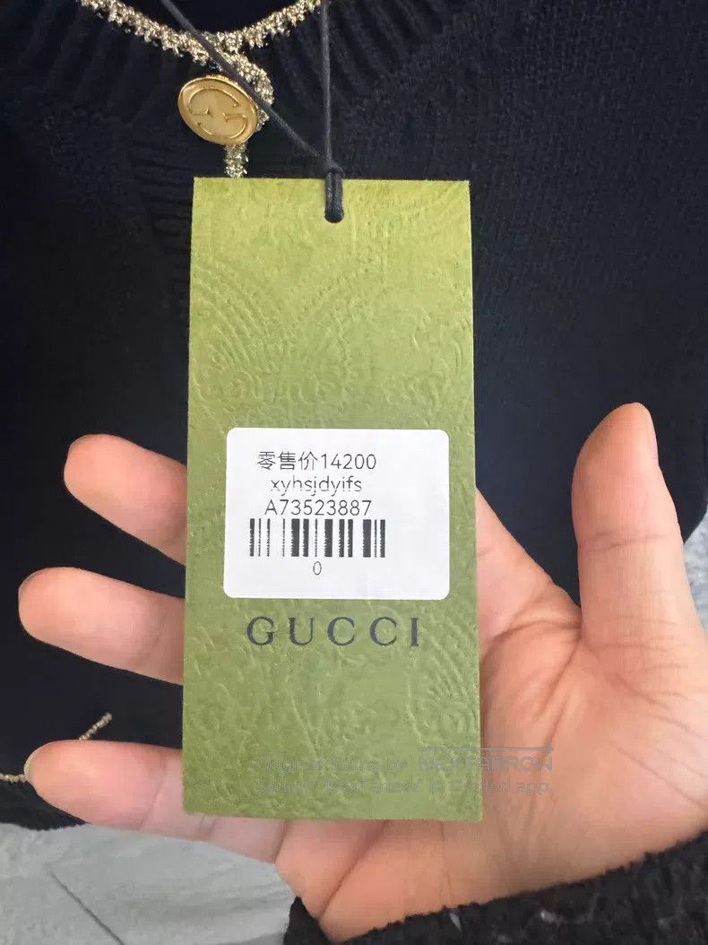 Gucci Gucci Golden button knitted short sleeves Size M / US 6-8 / IT 42-44 - 3 Thumbnail