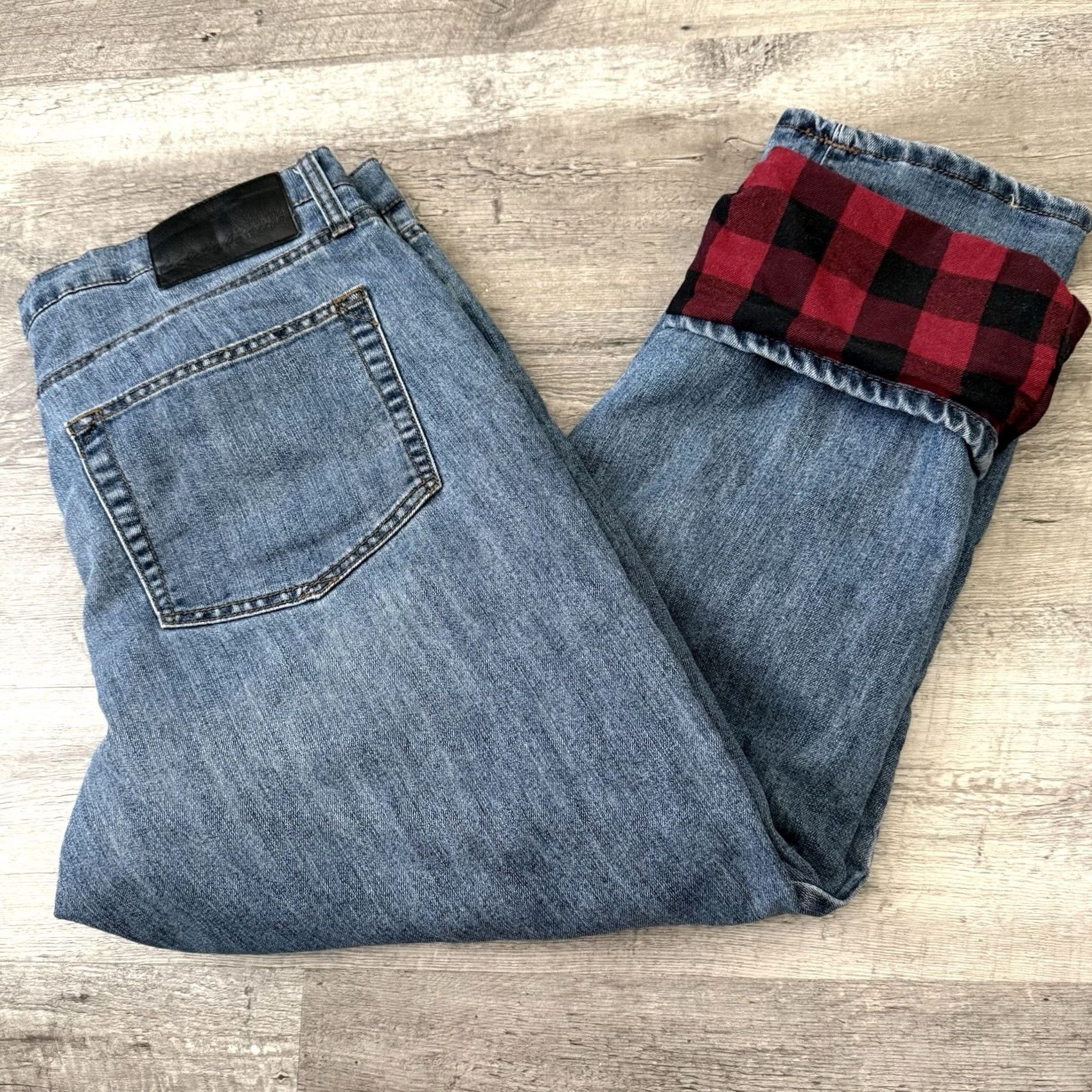 Eddie Bauer Eddie Bauer Jeans Mens 34x30 Blue Denim Straight Leg 5-Pocket Zip Regular Waist Flannel Lined Workwear Size US 34 / EU 50 - 8 Thumbnail
