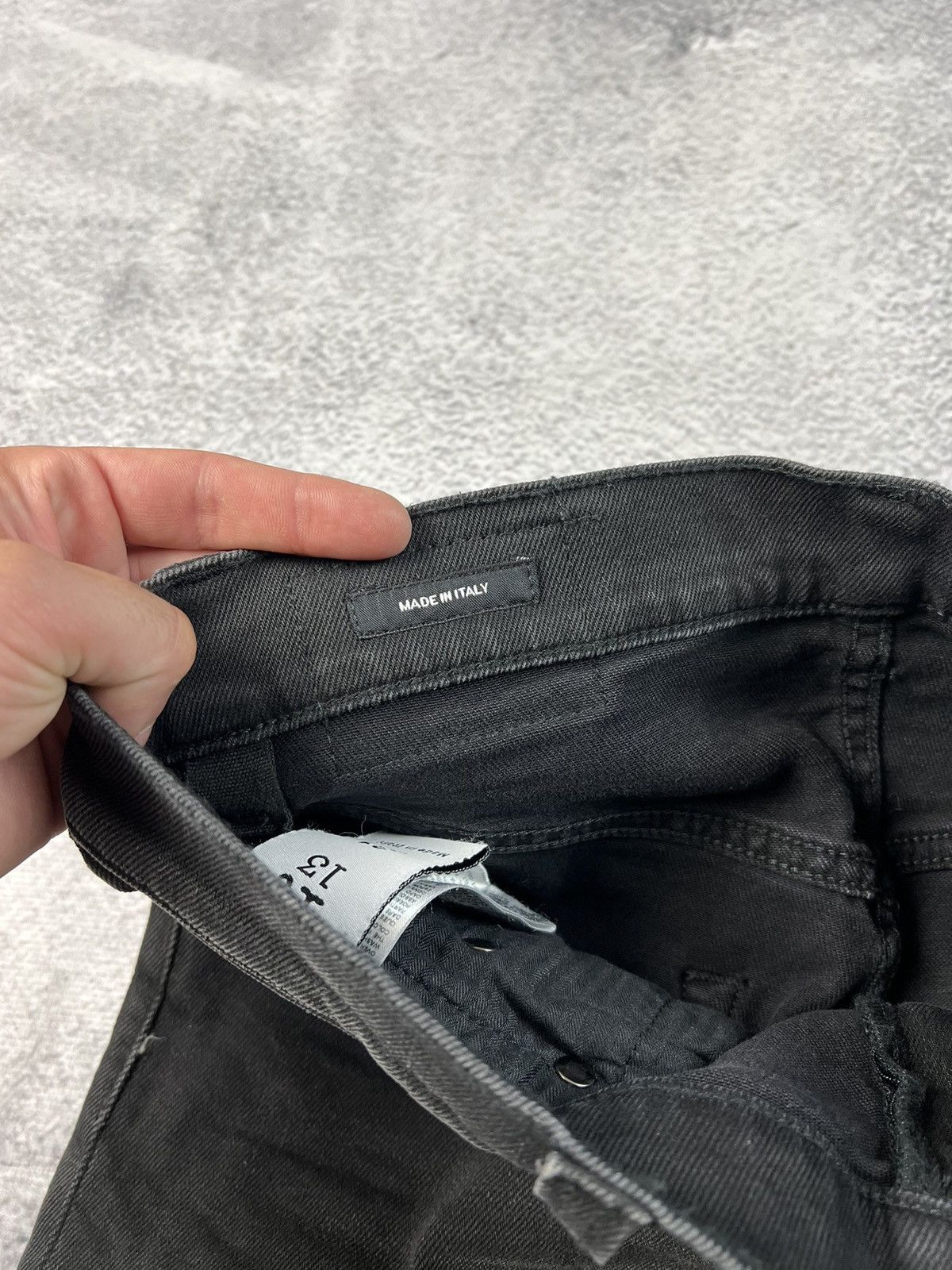 R13 R13 Cooper Tapered Drop Jeans, made in Italy Size US 31 - 11 Thumbnail