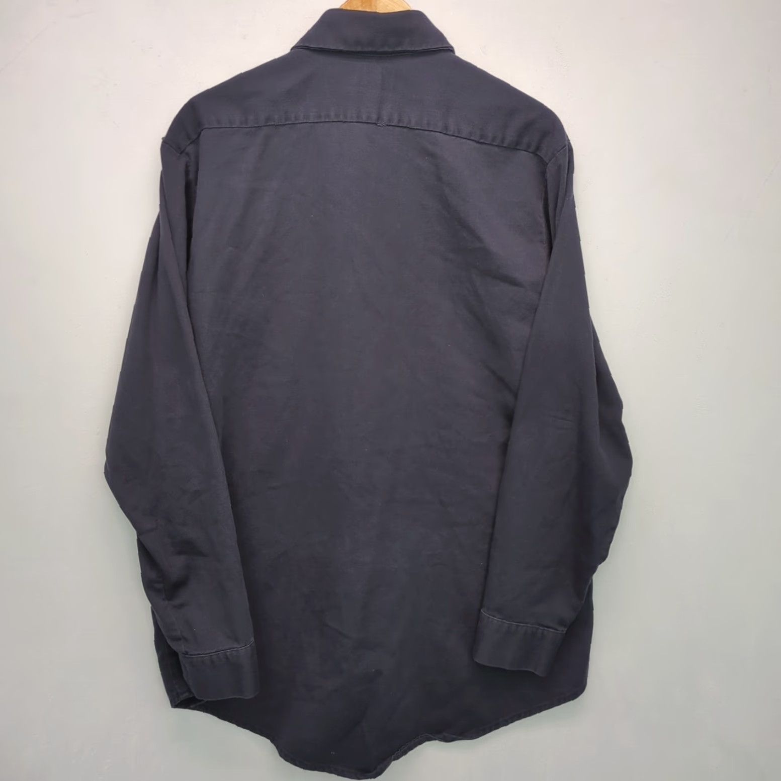 Vintage Armorex Flame Resistant Work Shirt Large Industrial FR Uniform Blue Navy Mens Commonwealth Cotton Blend FR Shirt Size US L / EU 52-54 / 3 - 2 Thumbnail
