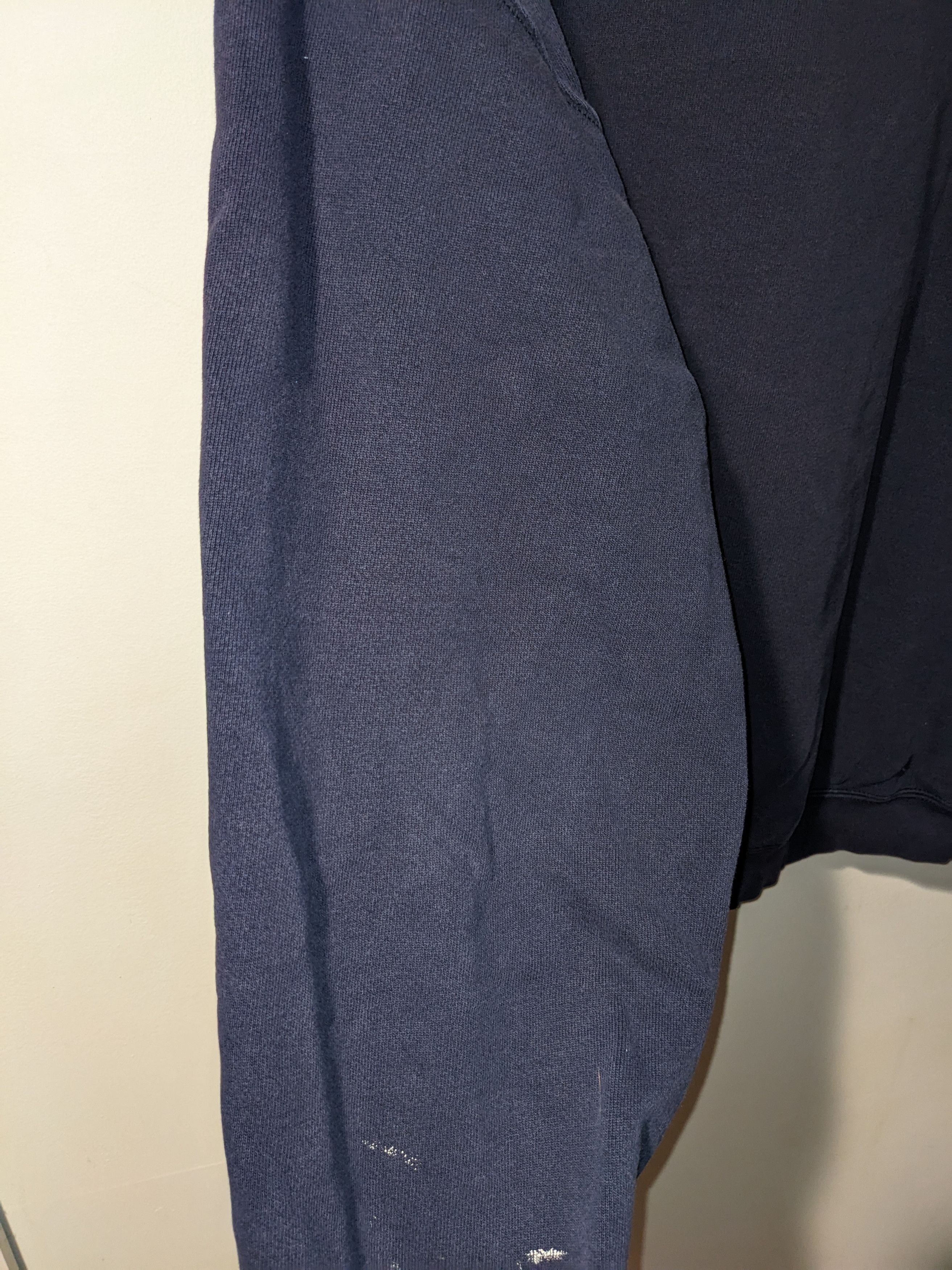 Aeropostale Vintage 90s Aeropostale Built Tough Bull Dog Sweatshirt Size US L / EU 52-54 / 3 - 10 Thumbnail