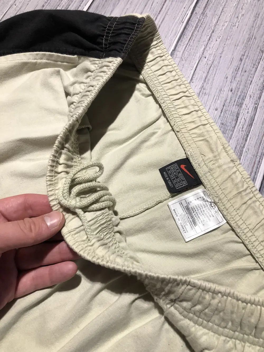 Nike Vintage Nike Shorts Swoosh 90s Y2K Swoosh Size US 36 / EU 52 - 6 Thumbnail