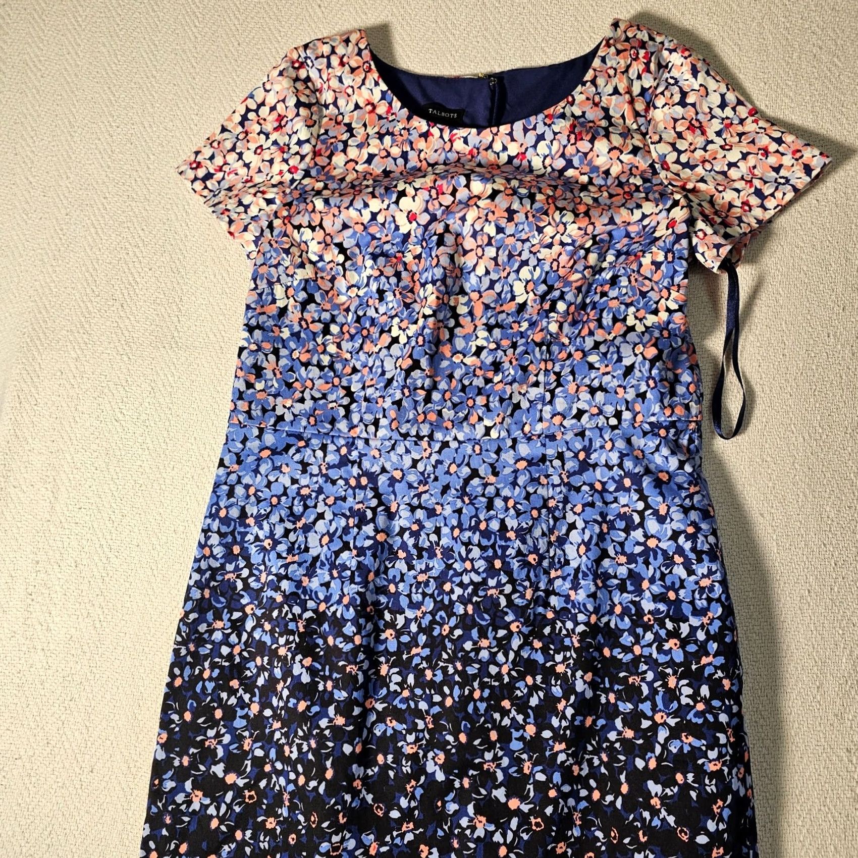 Talbots Talbots Womens Dress Size 2 Blue Flowers Sleeveless Round Neck Zipper Knee Length Pencil Dress Size XS / US 0-2 / IT 36-38 - 6 Thumbnail