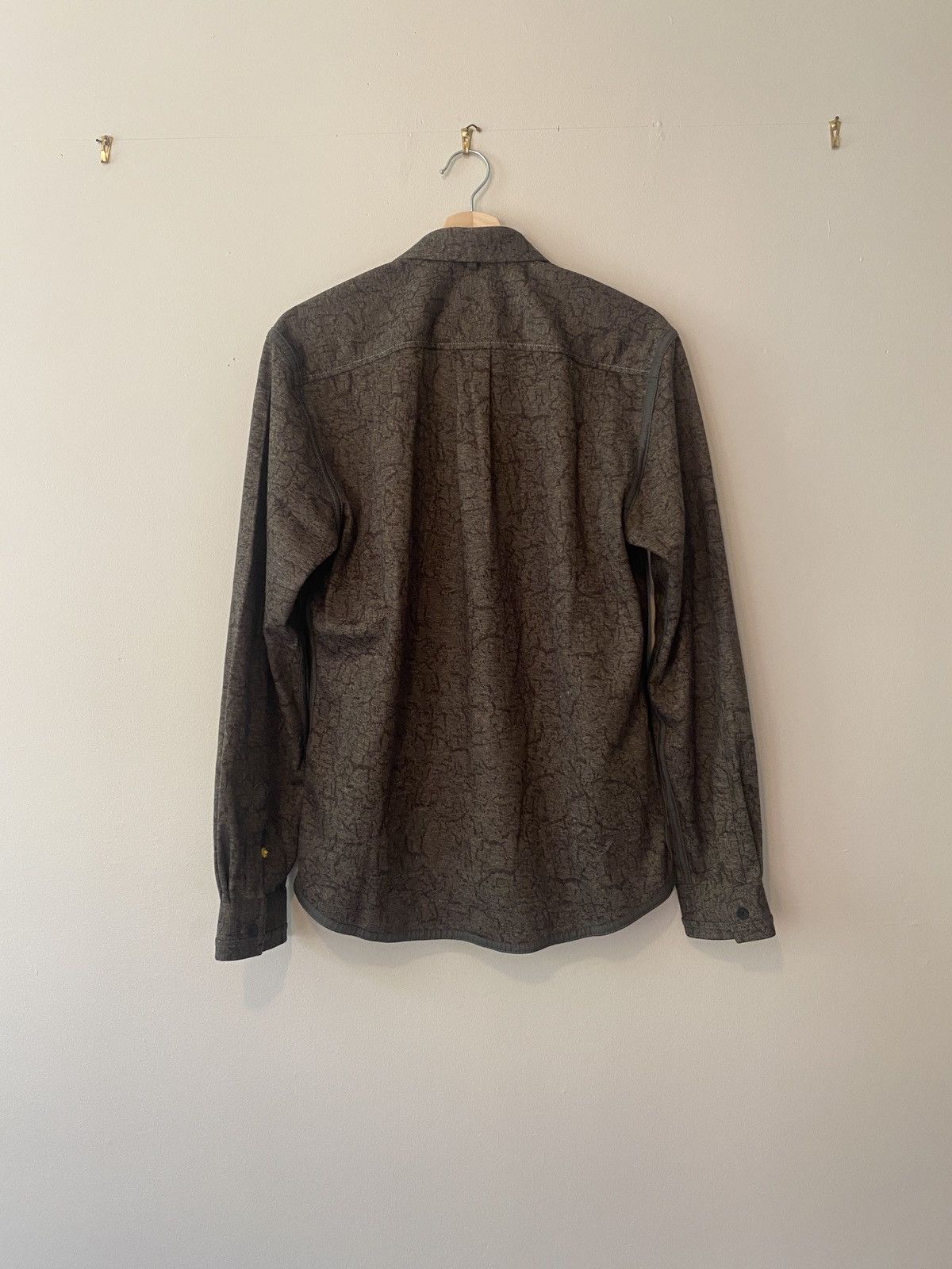 Descendant of Thieves Descendant of Thieves Grey Button Up Shirt Size US M / EU 48-50 / 2 - 2 Thumbnail