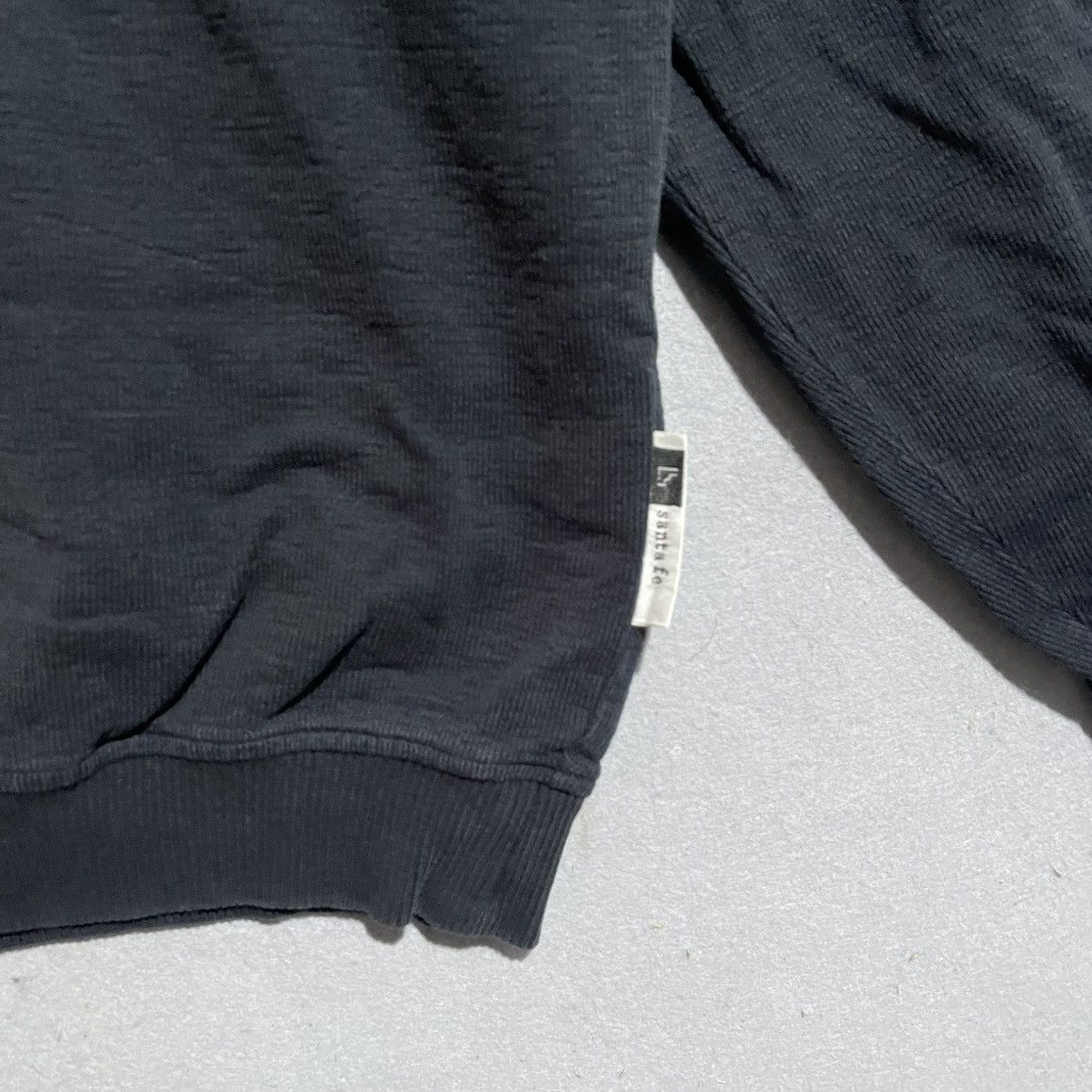 Japanese Brand Vintage Santa Fe Graphic Sweatshirt Made in Japan Black Size US L / EU 52-54 / 3 - 7 Thumbnail