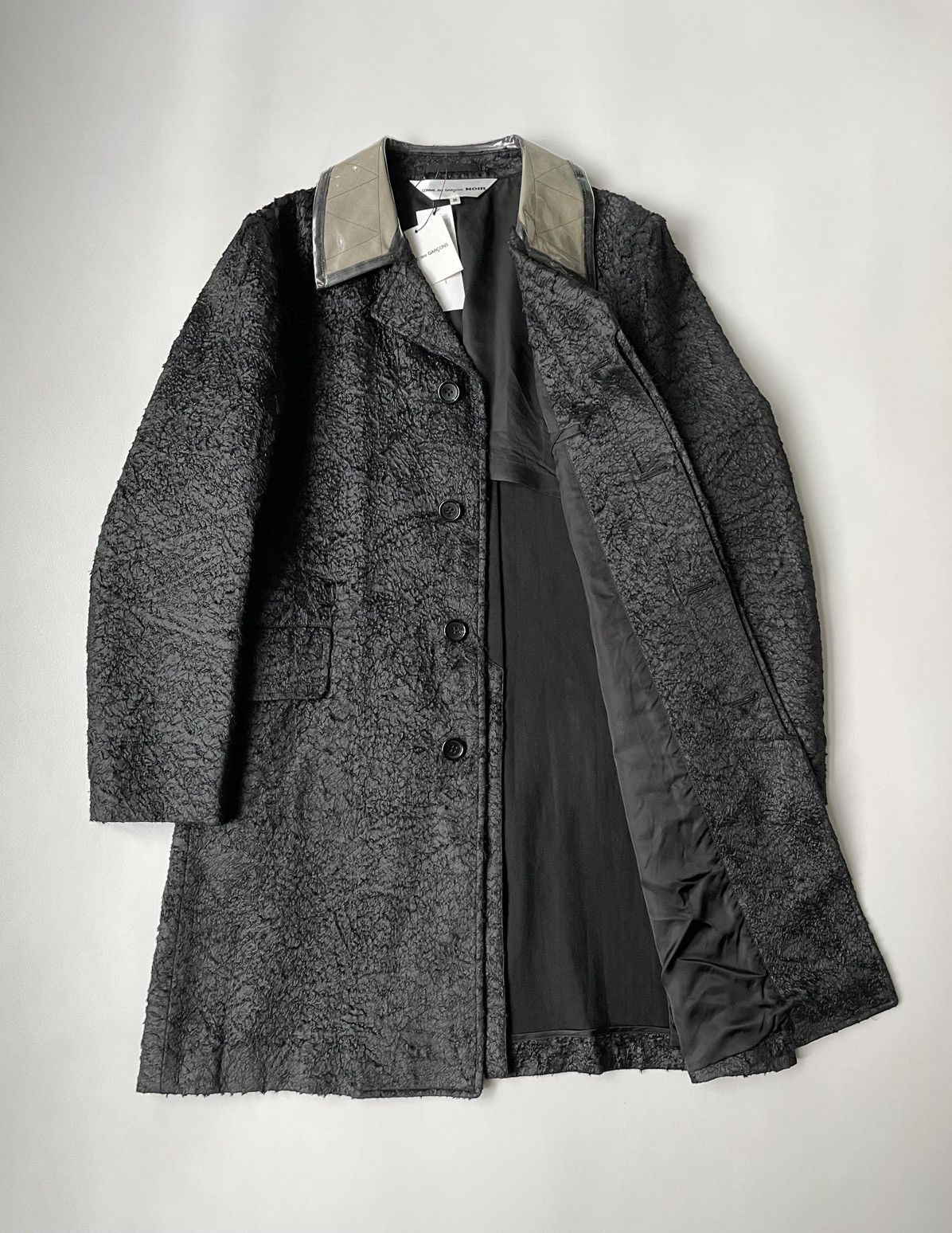 Comme des Garcons A/W 05 Coated Cotton Overcoat Size S / US 4 / IT 40 - 9 Thumbnail
