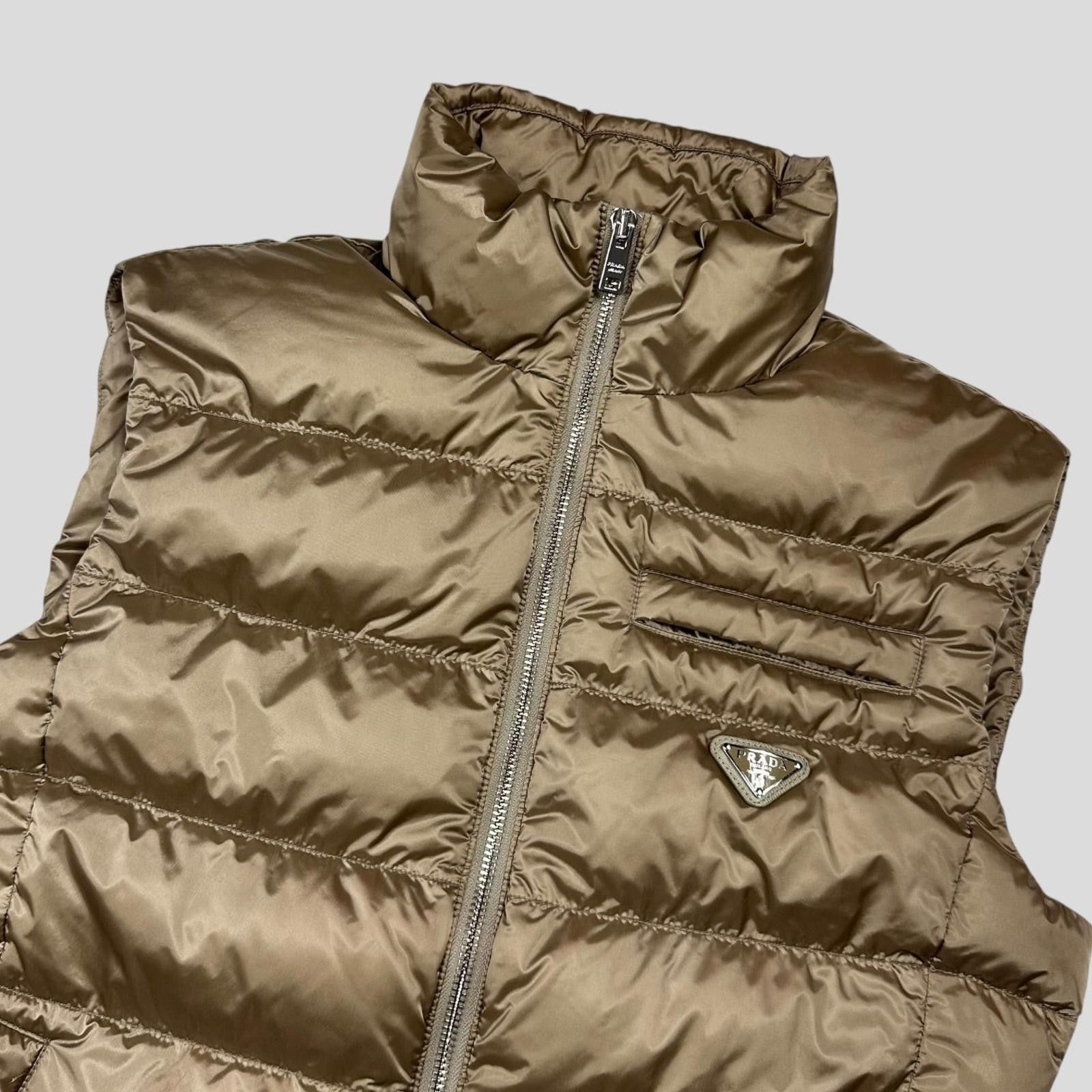 Prada Prada Milano 2017 Satin Champagne Nylon Down Logo Gilet - 8 Size S / US 4 / IT 40 - 2 Thumbnail