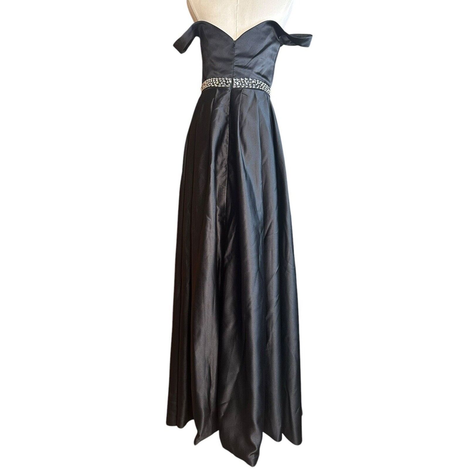 Other Long Black Off the Shoulder Formal Dress Pockets Sequins 4? Size S / US 4 / IT 40 - 6 Thumbnail