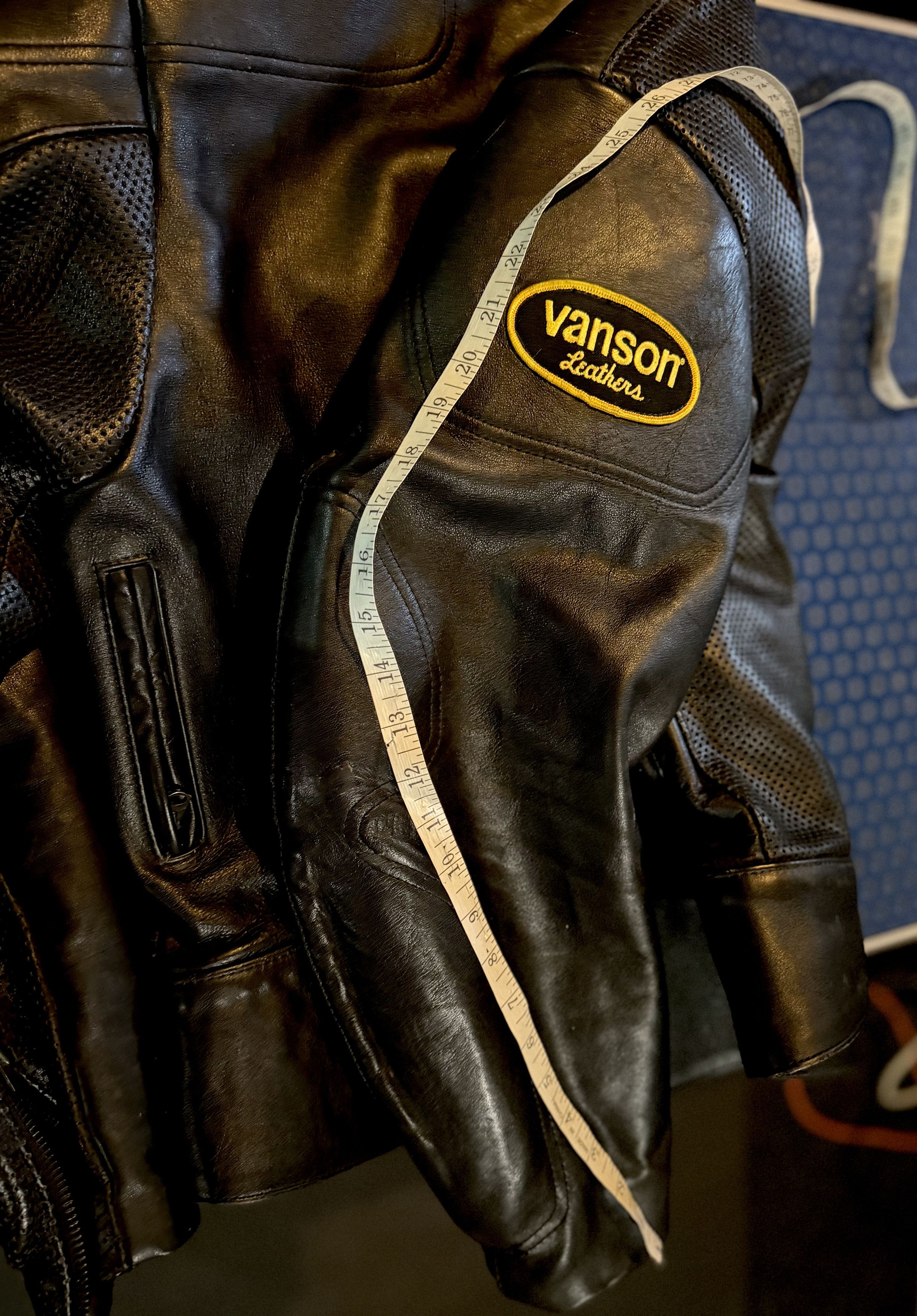 Vanson Leathers Vintage Perforated Vanson Manx 46 NICE! Size US XL / EU 56 / 4 - 11 Thumbnail