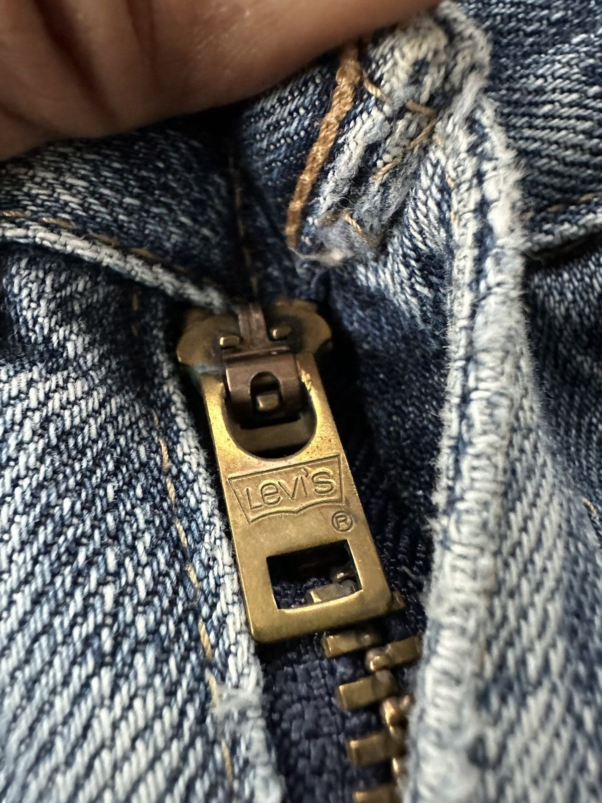 Levi's Vintage Levis 510 Red Loop Faded Washed Distressed D439 Size US 30 / EU 46 - 15 Thumbnail