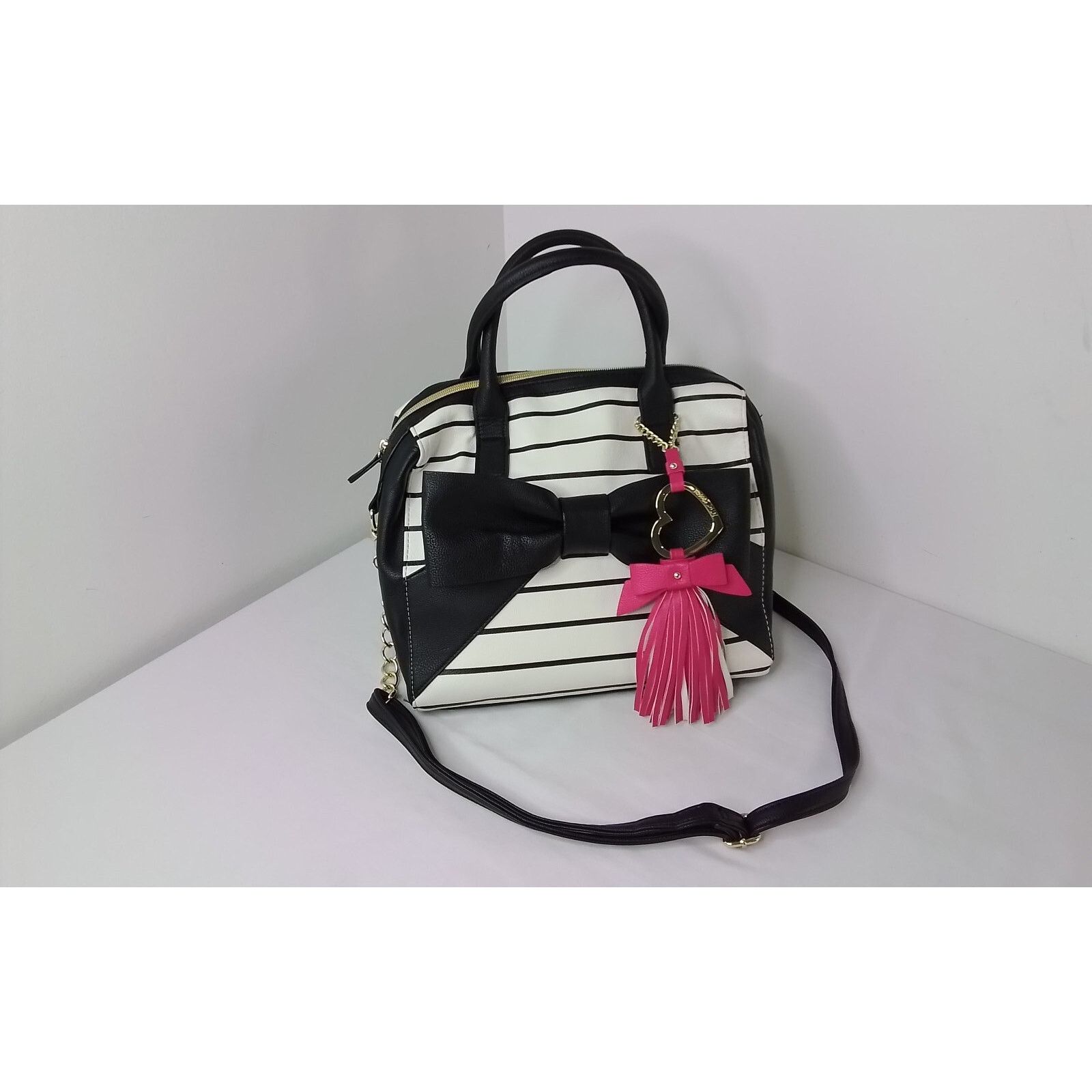 Betsey Johnson Betsey Johnson Handbag + Wallet Black + White Stripe Big Bow Size ONE SIZE - 6 Thumbnail