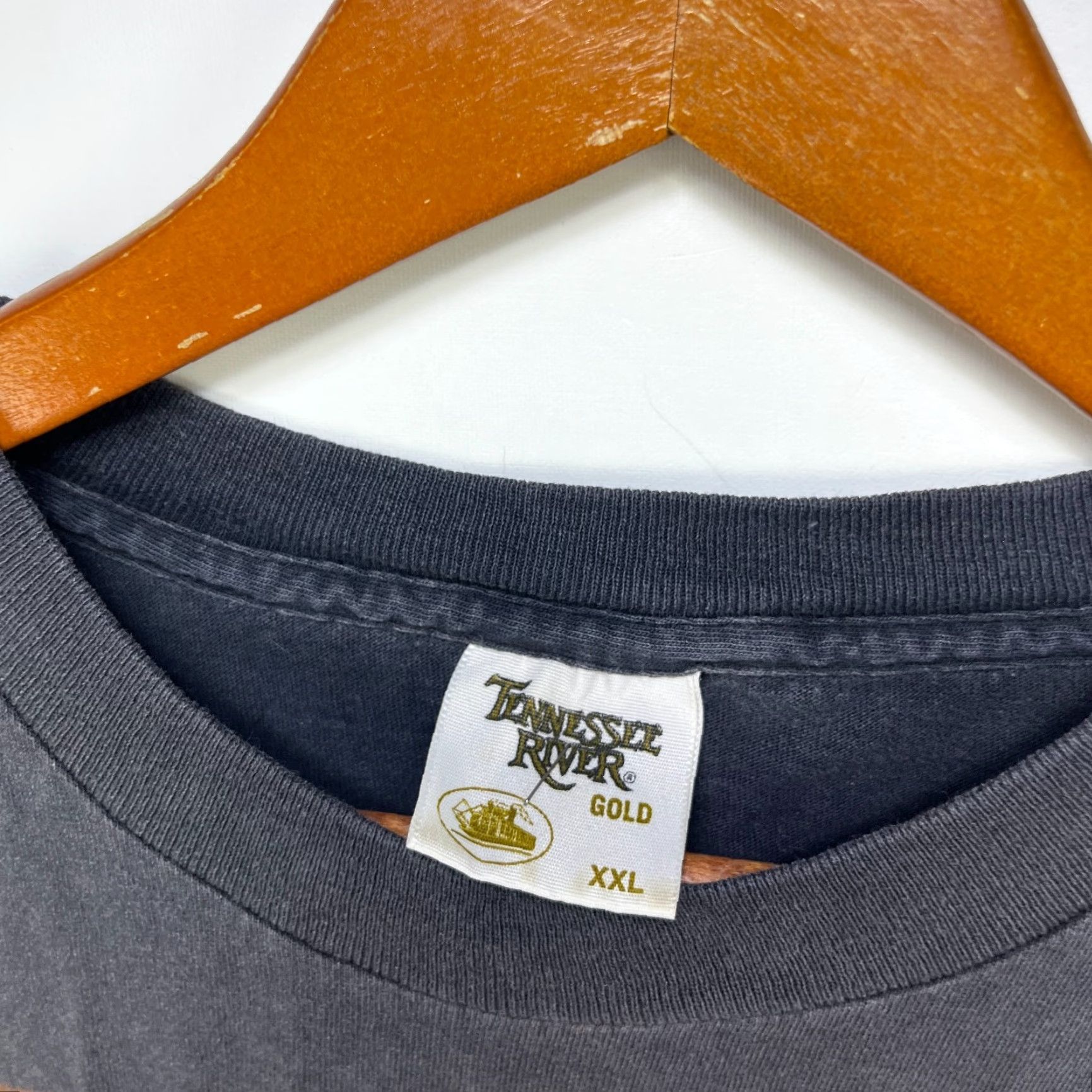 Vintage VINTAGE 90s On the Road Again Biker Sun Faded Single Stitch Shirt 2XL Emblem Size US XXL / EU 58 / 5 - 3 Thumbnail