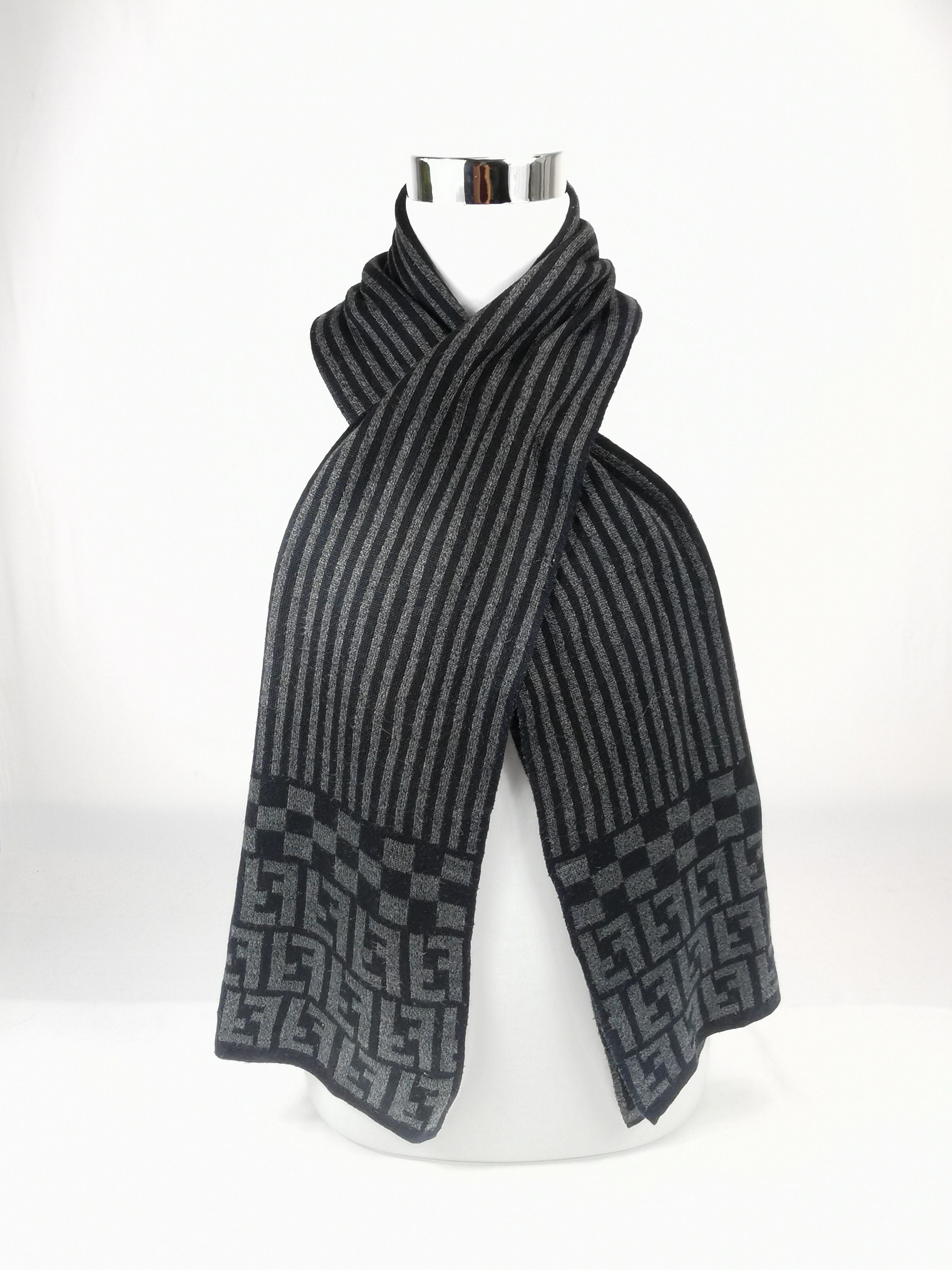 Fendi Fendi scarf muffler winter Size ONE SIZE - 9 Thumbnail