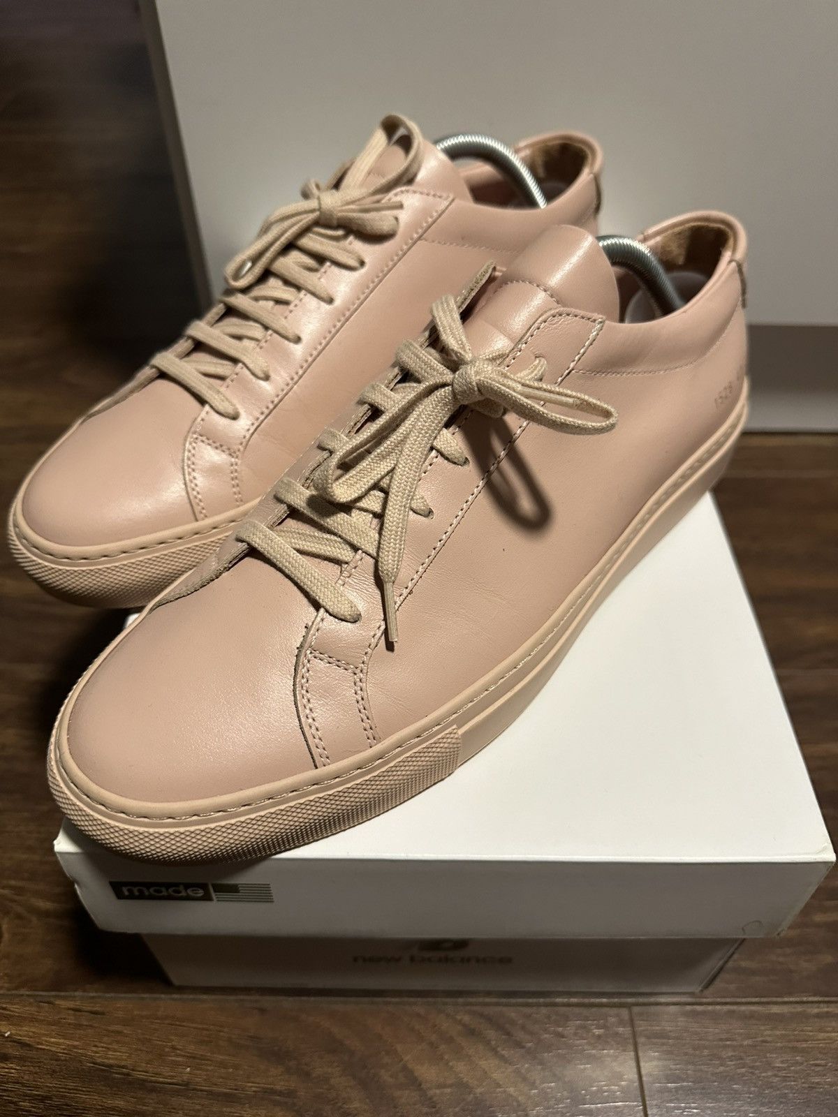 Common Projects Common Projects Achilles Low Blush Pink EU 41 Size US 8 / EU 41 - 5 Thumbnail