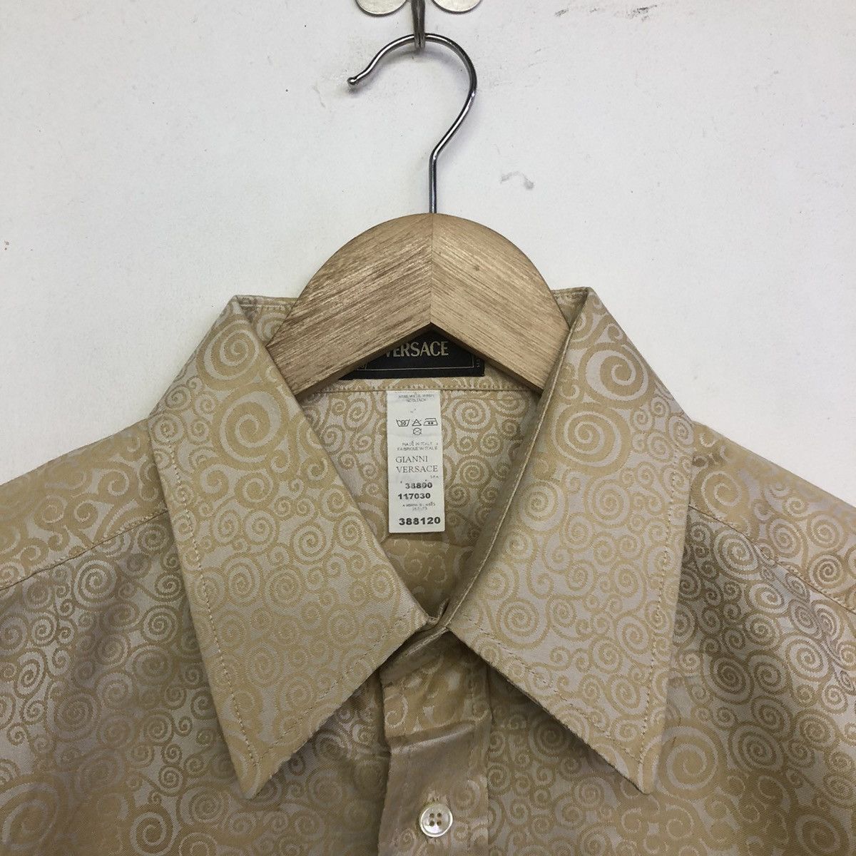 Versace GIANNI VERSACE BUTTON SHIRT Size US L / EU 52-54 / 3 - 3 Thumbnail