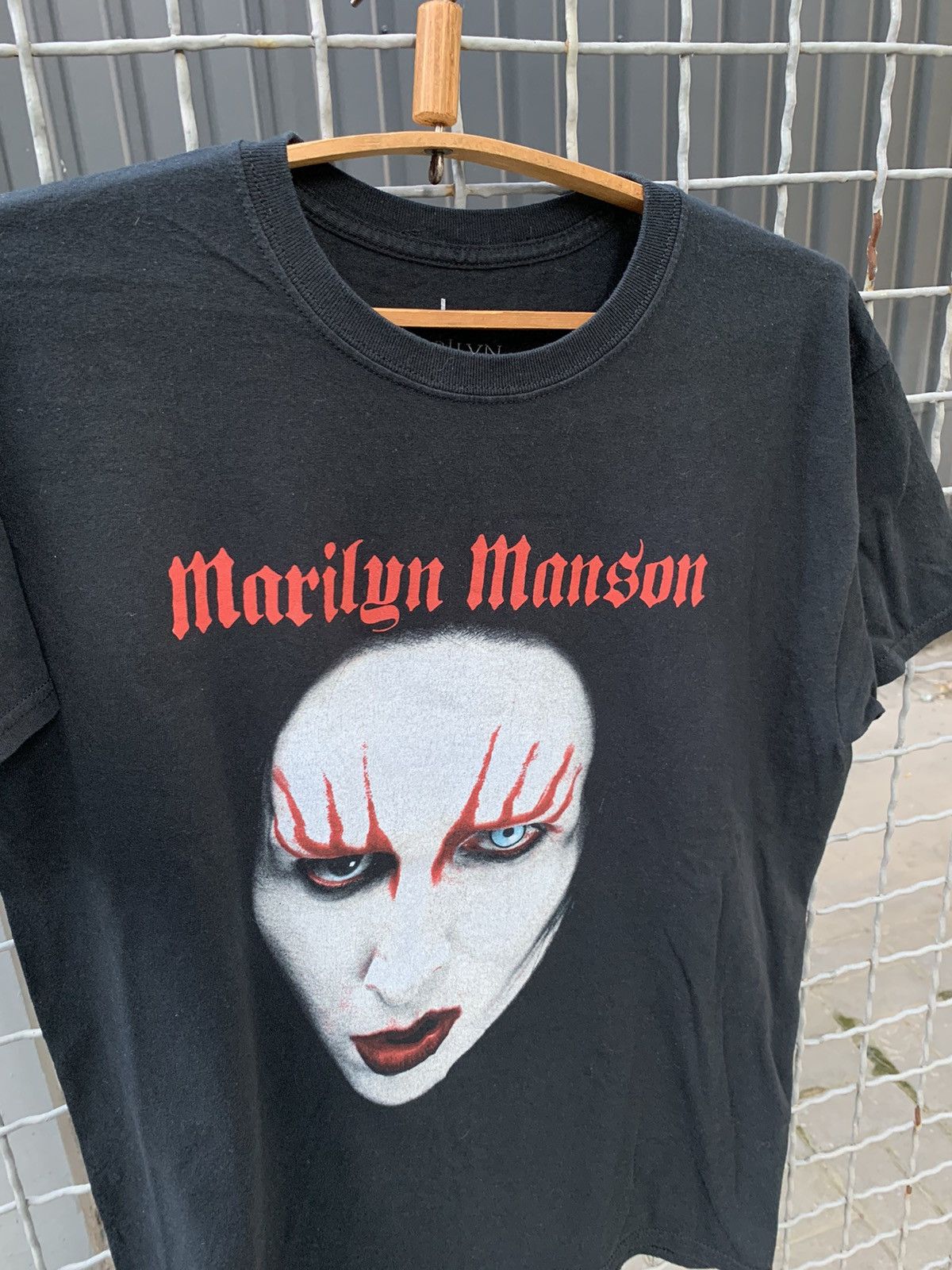 Band Tees × Vintage Vintage Marilyn Manson Faces Horror Tee Y2K vamp Dead Size US L / EU 52-54 / 3 - 6 Thumbnail