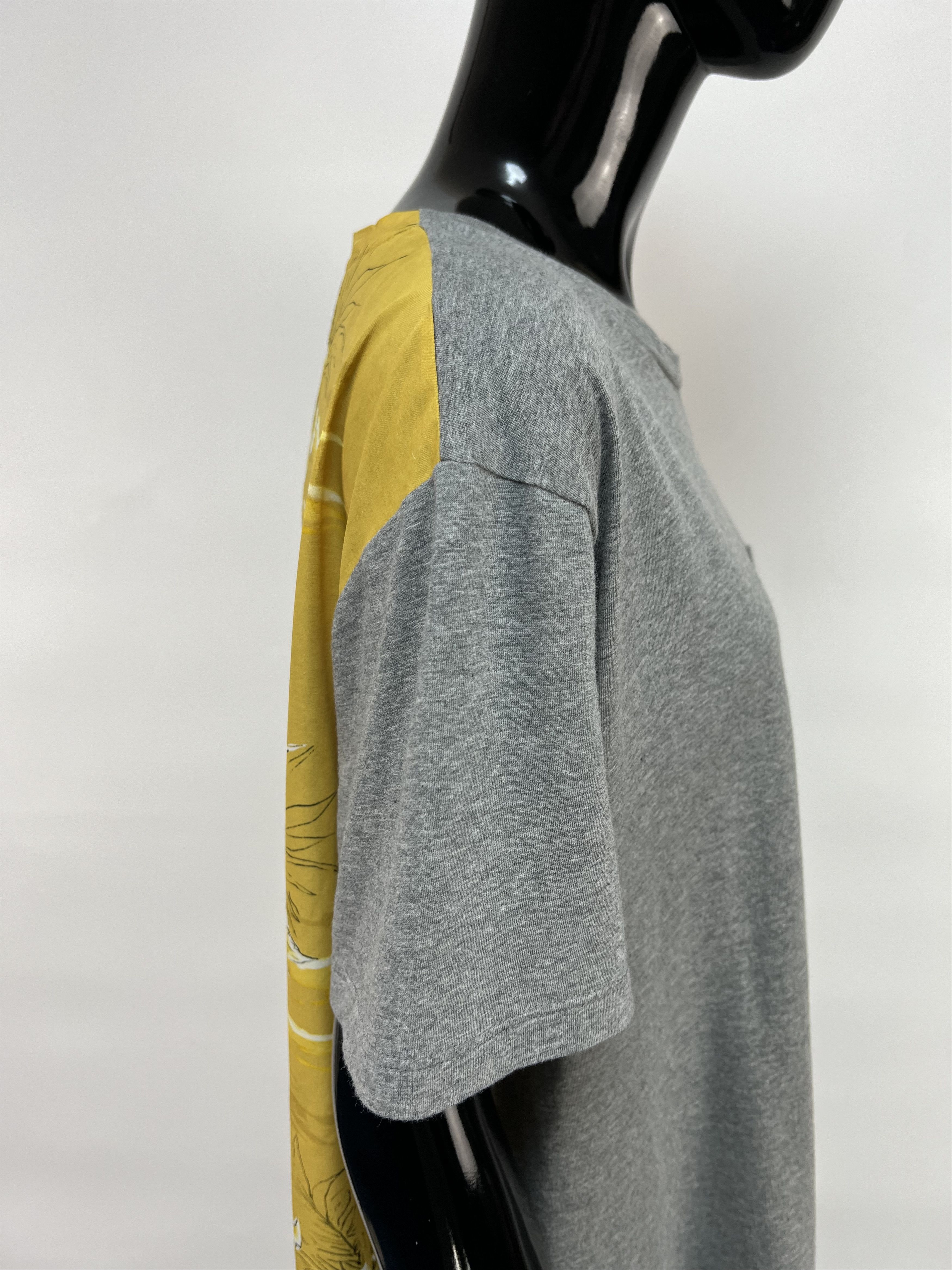 Valentino Valentino Women's T-Shirt Size L Size L / US 10 / IT 46 - 7 Thumbnail