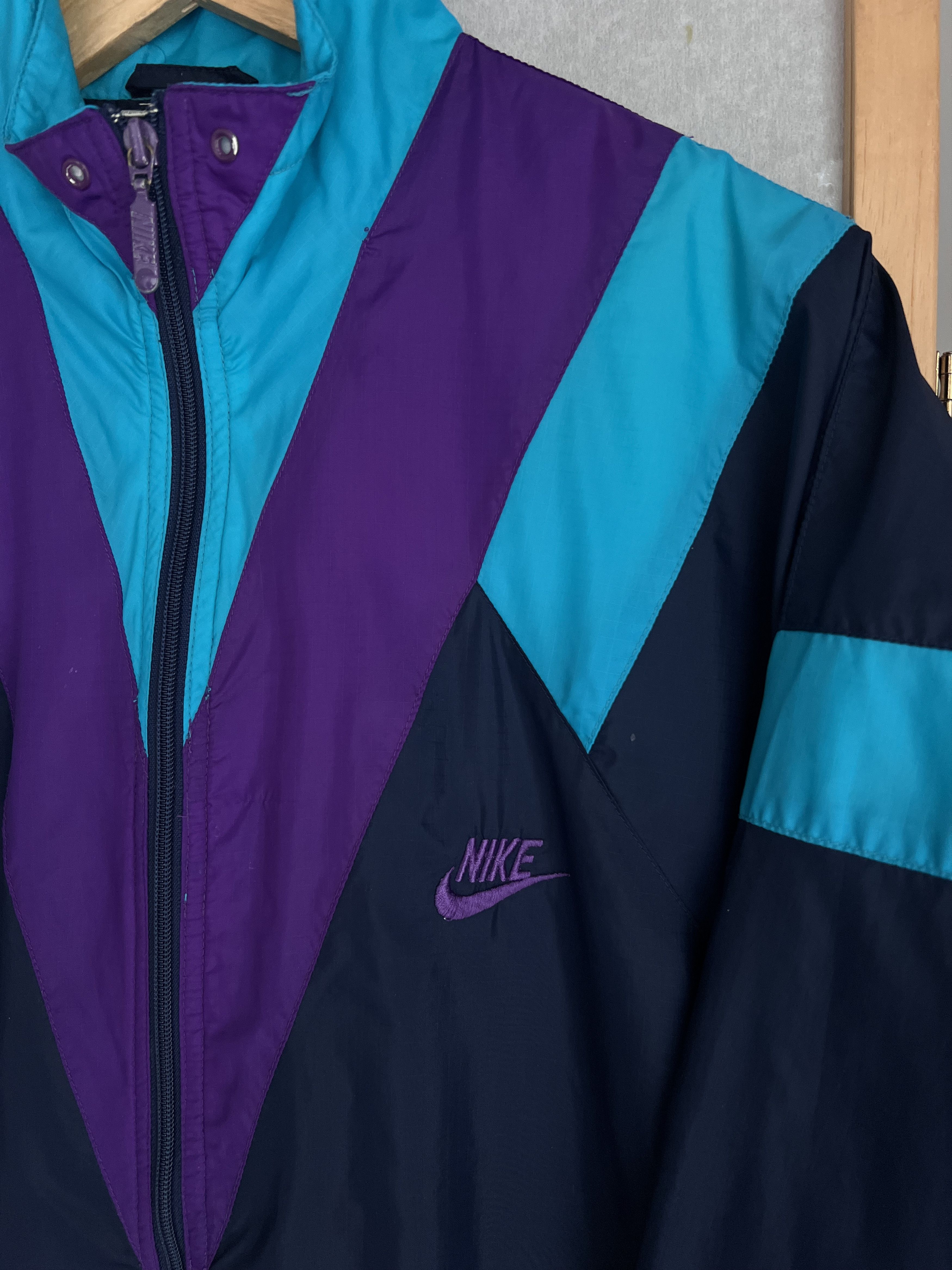 Nike Nike vintage 1990s nylon multicolour track top retro jacket Size US L / EU 52-54 / 3 - 6 Thumbnail