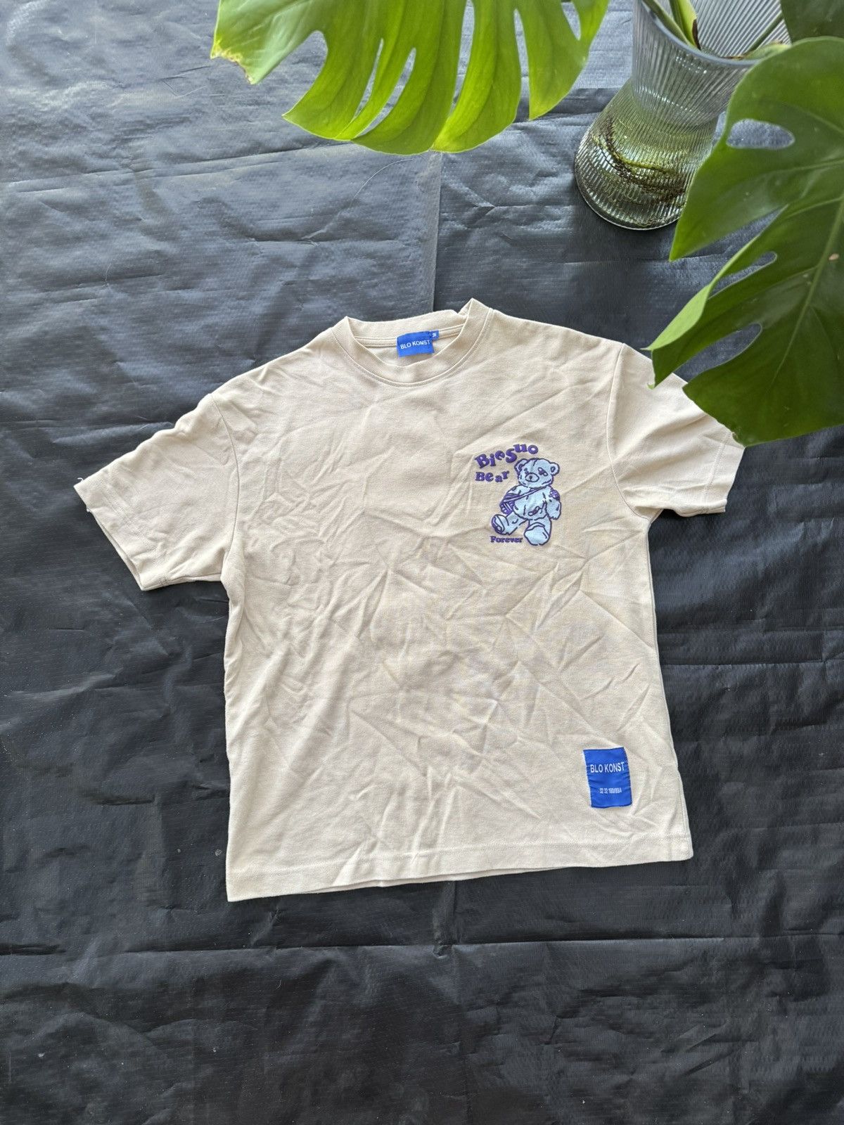 Designer Teddy Bear Graphic Tee Size US M / EU 48-50 / 2 - 1 Thumbnail