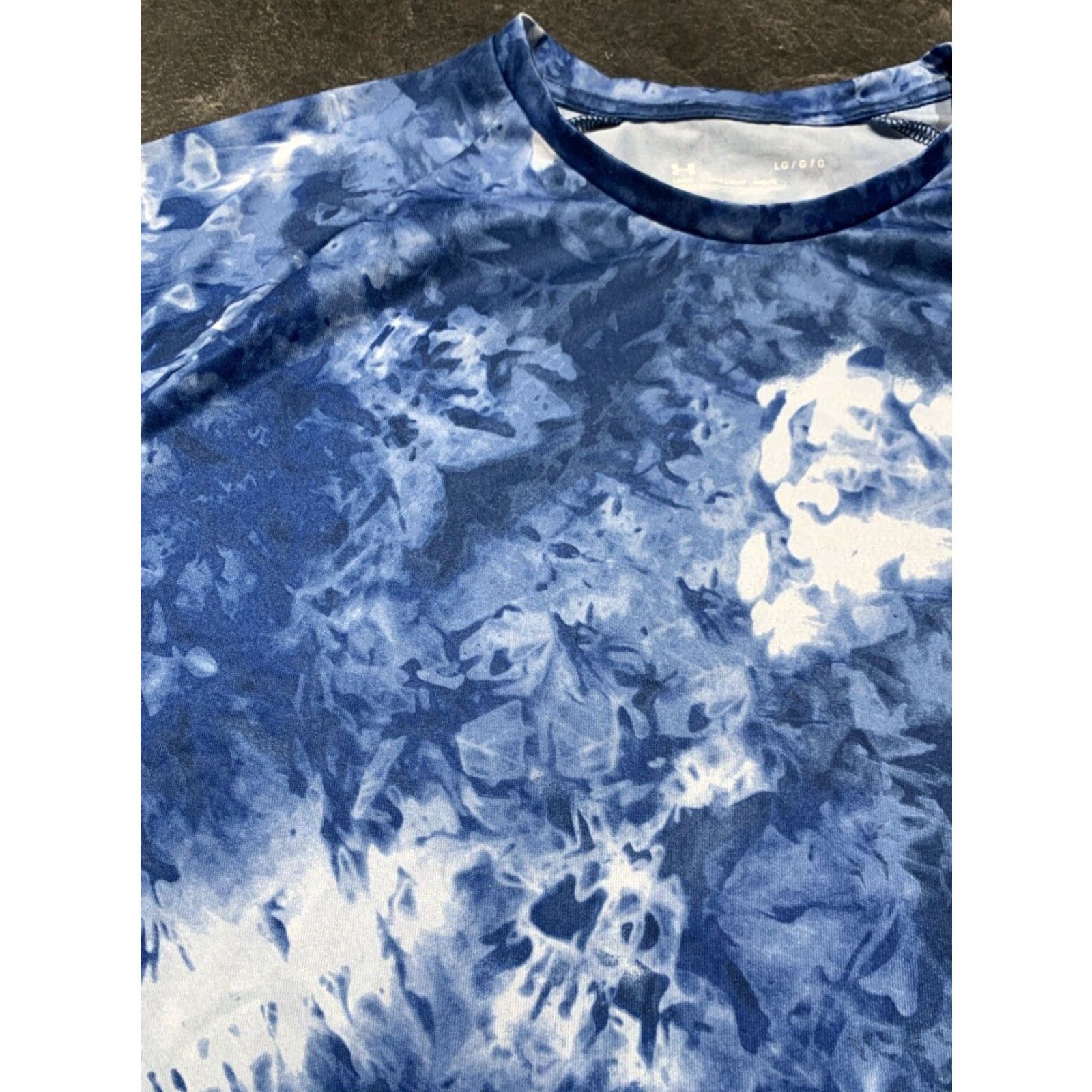 Under Armour Under Armour Shirt Colorful Geometric Blue Large L Short Sleeve Crew Neck Mens T-Shirt Size US L / EU 52-54 / 3 - 4 Thumbnail