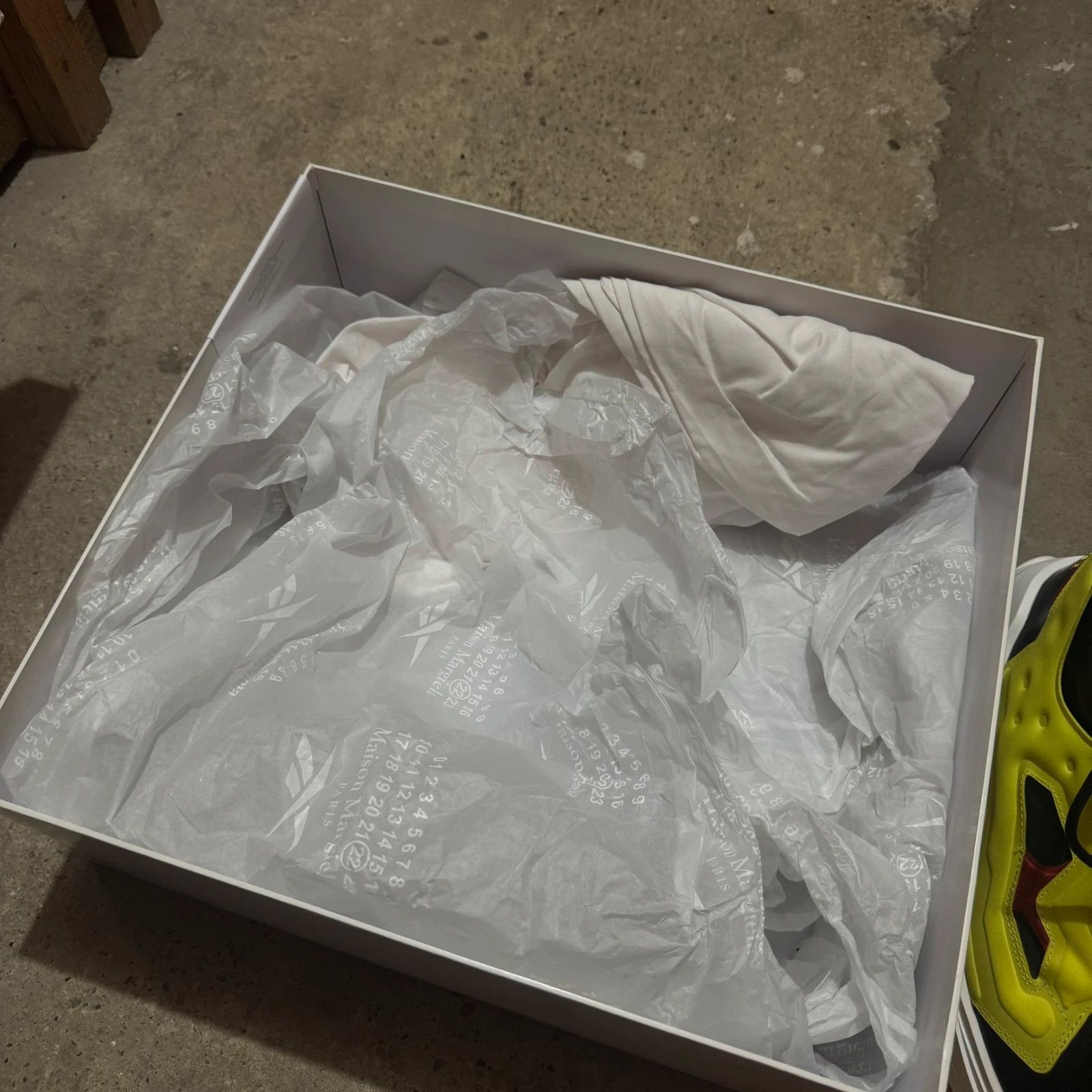 Maison Margiela × Reebok Maison Margiela x Reebok tabi high sneaker Size US 10 / EU 43 - 11 Thumbnail