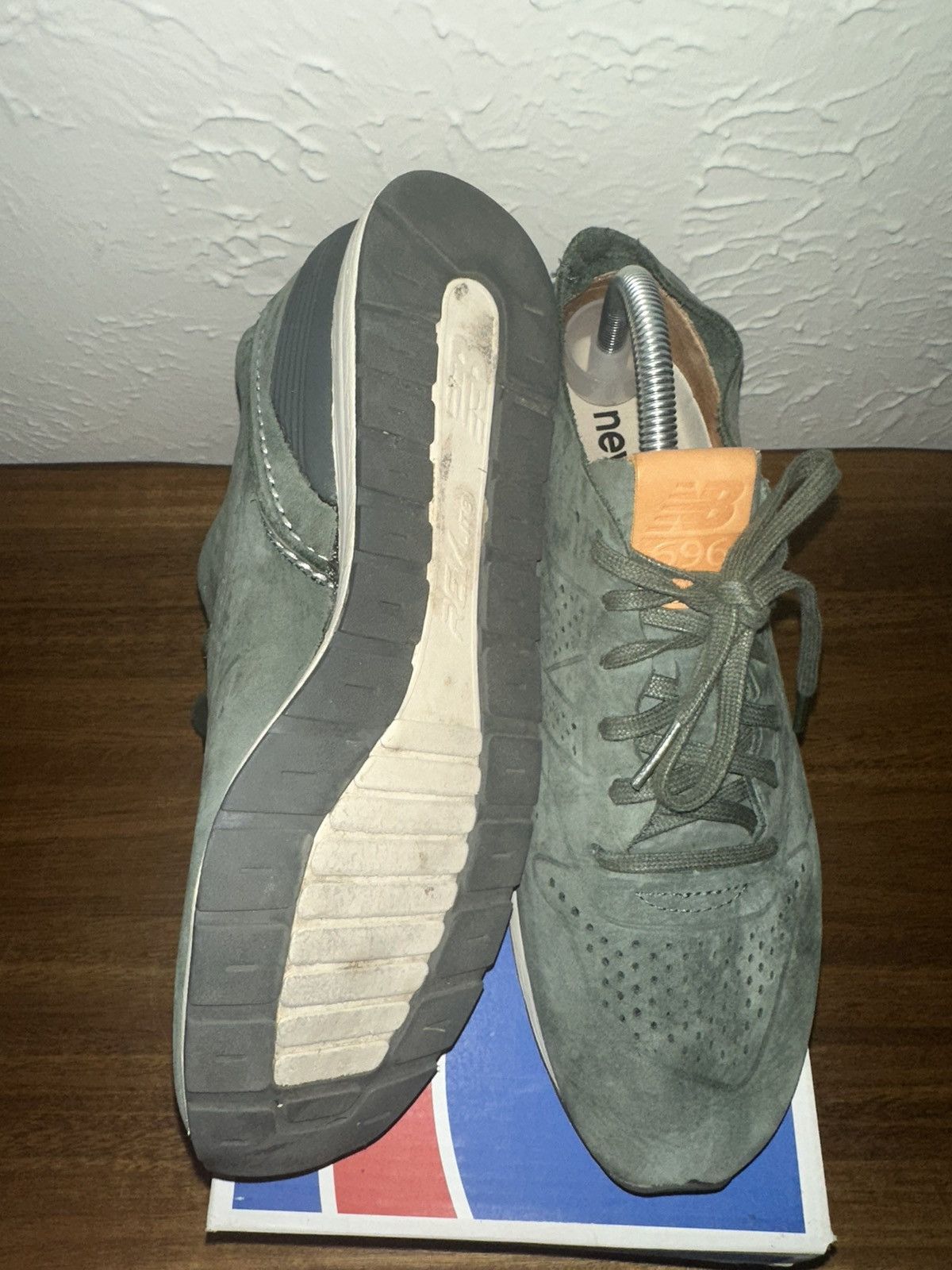 New Balance 696 Forest Green Suede
