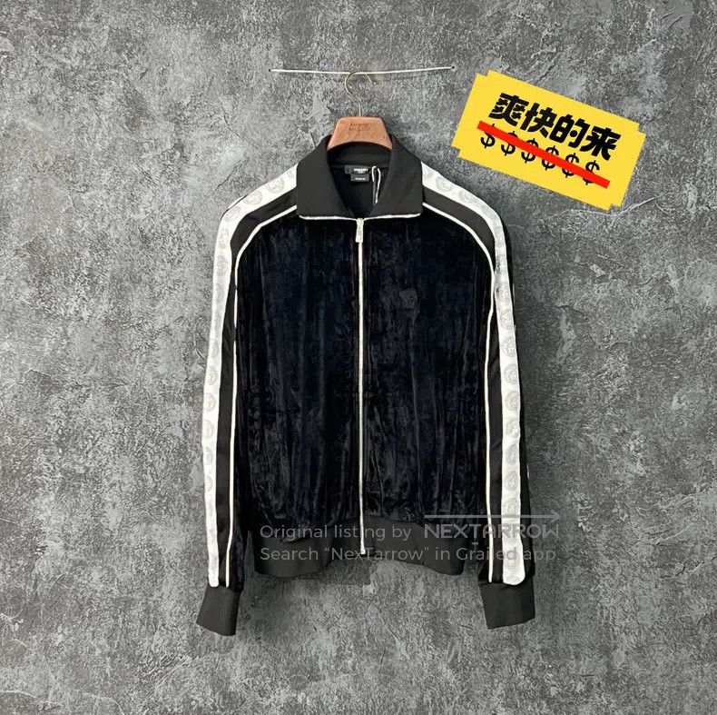 Versace Versace Velvet paneled sleeves Medusa avatar coat Size US XL / EU 56 / 4 - 1 Thumbnail